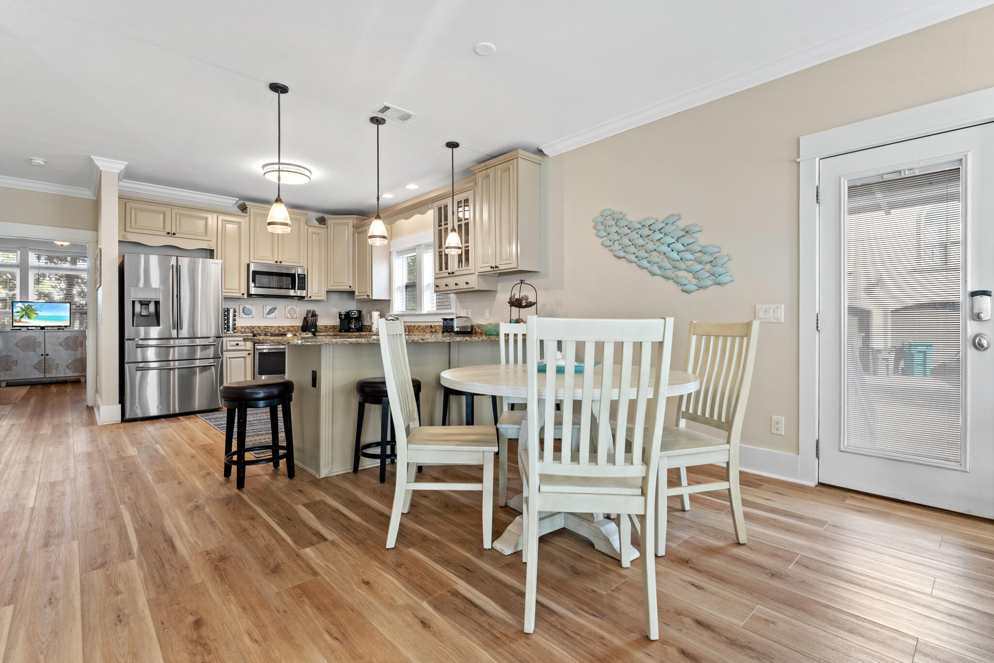 EMERALD WATERS VILLAGE - Residential