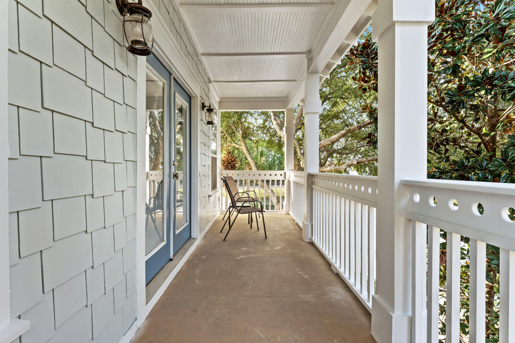 EMERALD WATERS VILLAGE - Residential