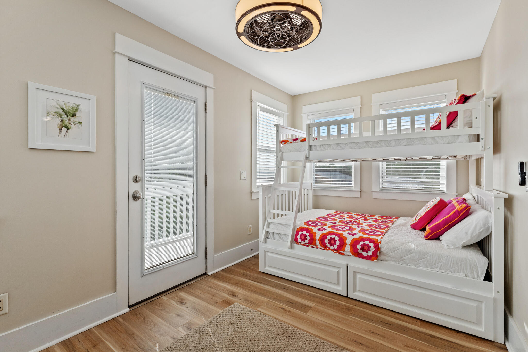 EMERALD WATERS VILLAGE - Residential