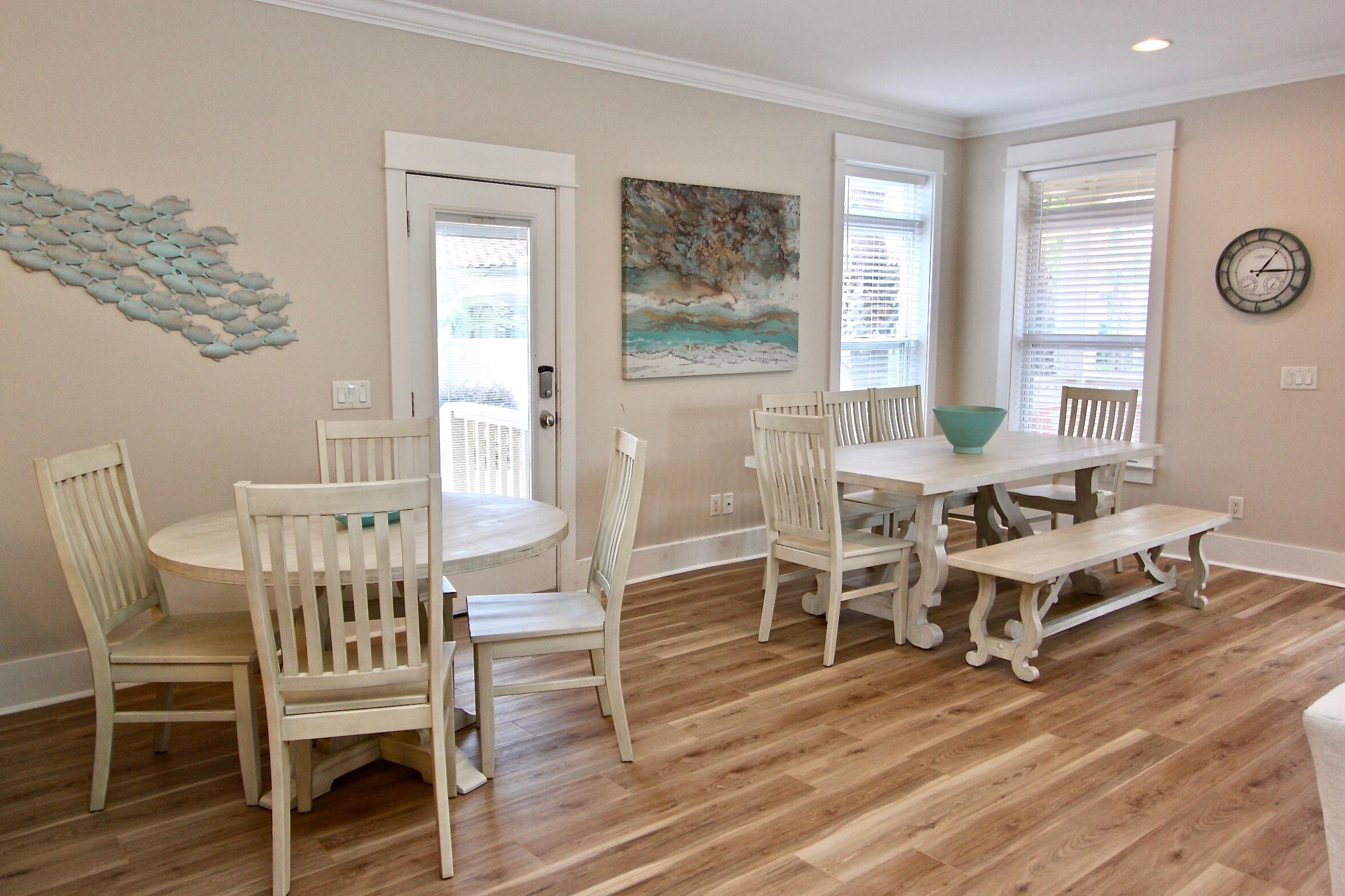 EMERALD WATERS VILLAGE - Residential