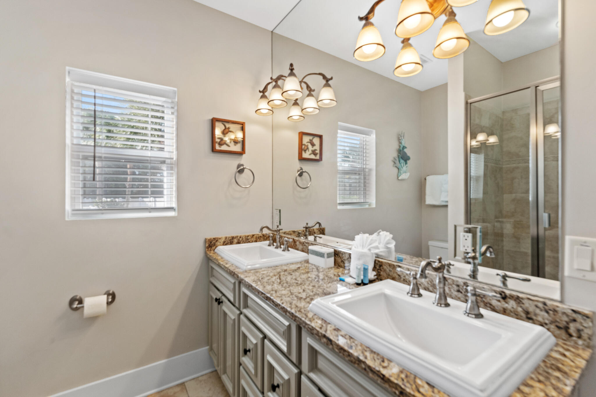 EMERALD WATERS VILLAGE - Residential