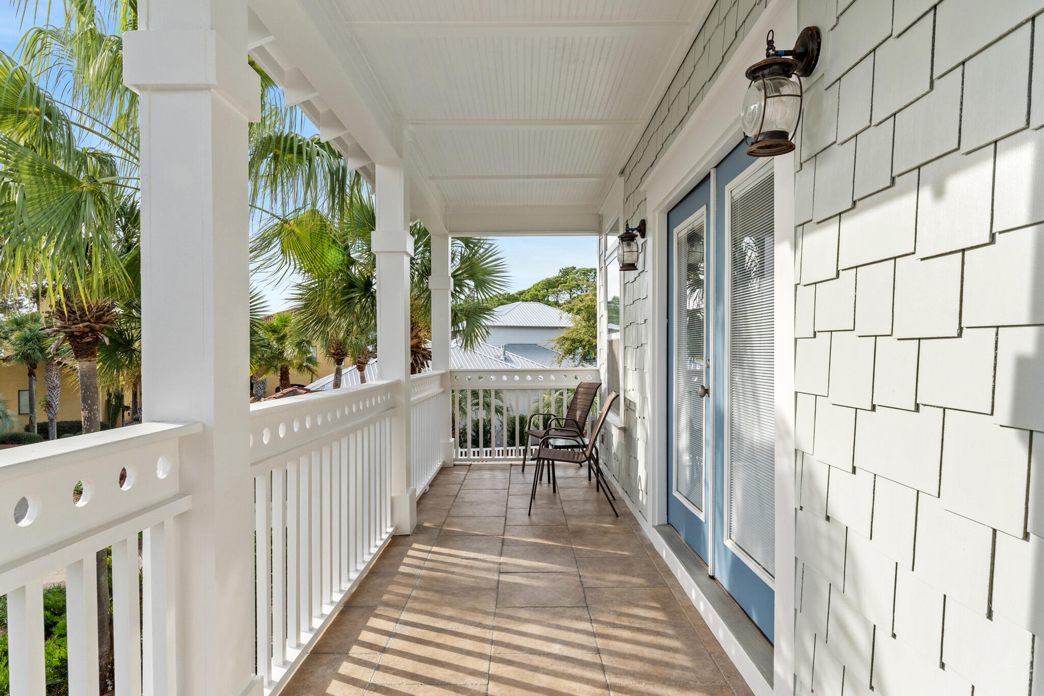 EMERALD WATERS VILLAGE - Residential