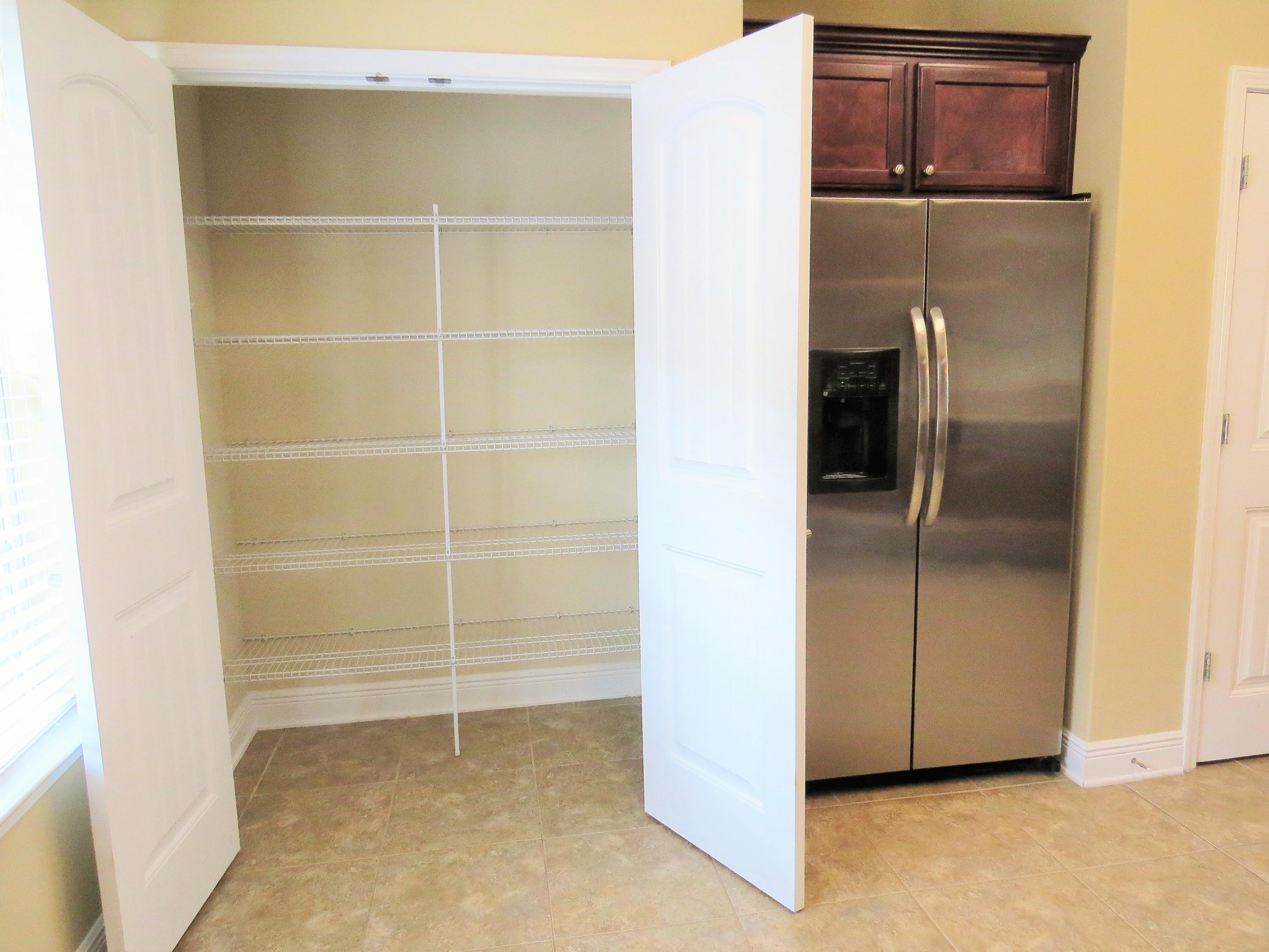 FOUNTAINVIEW - Residential