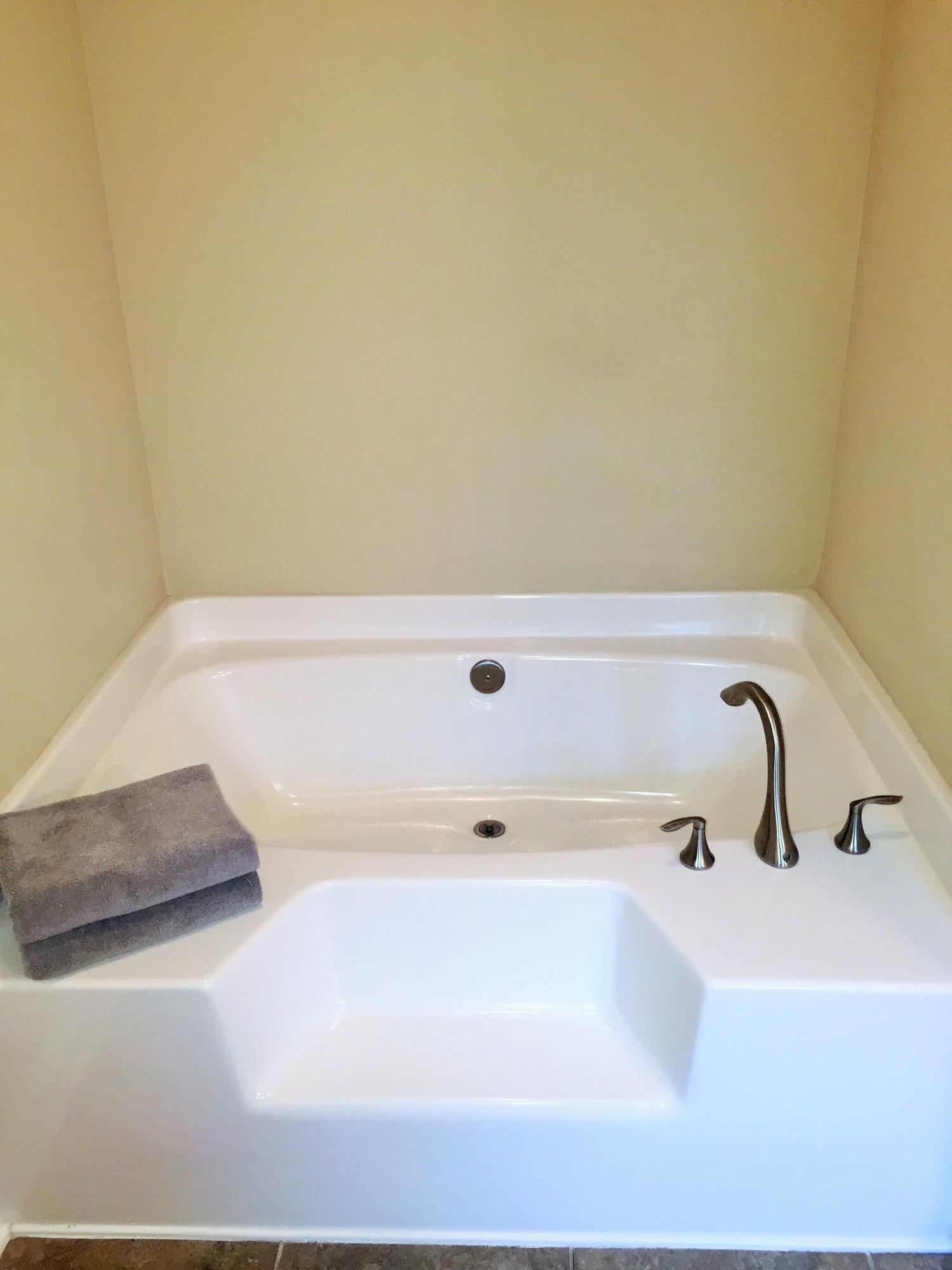 FOUNTAINVIEW - Residential