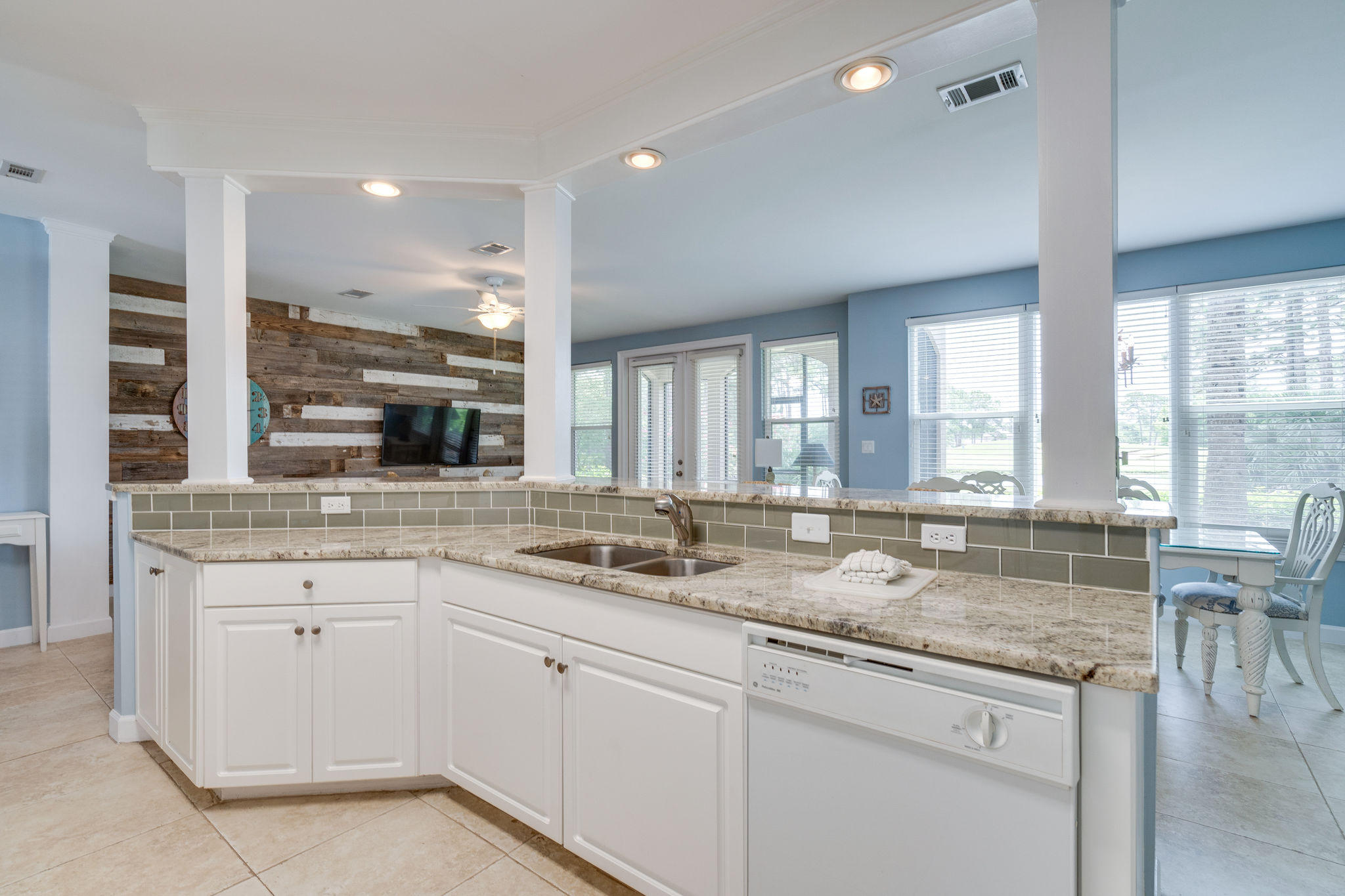 TURNBERRY VILLAS CONDO - Residential