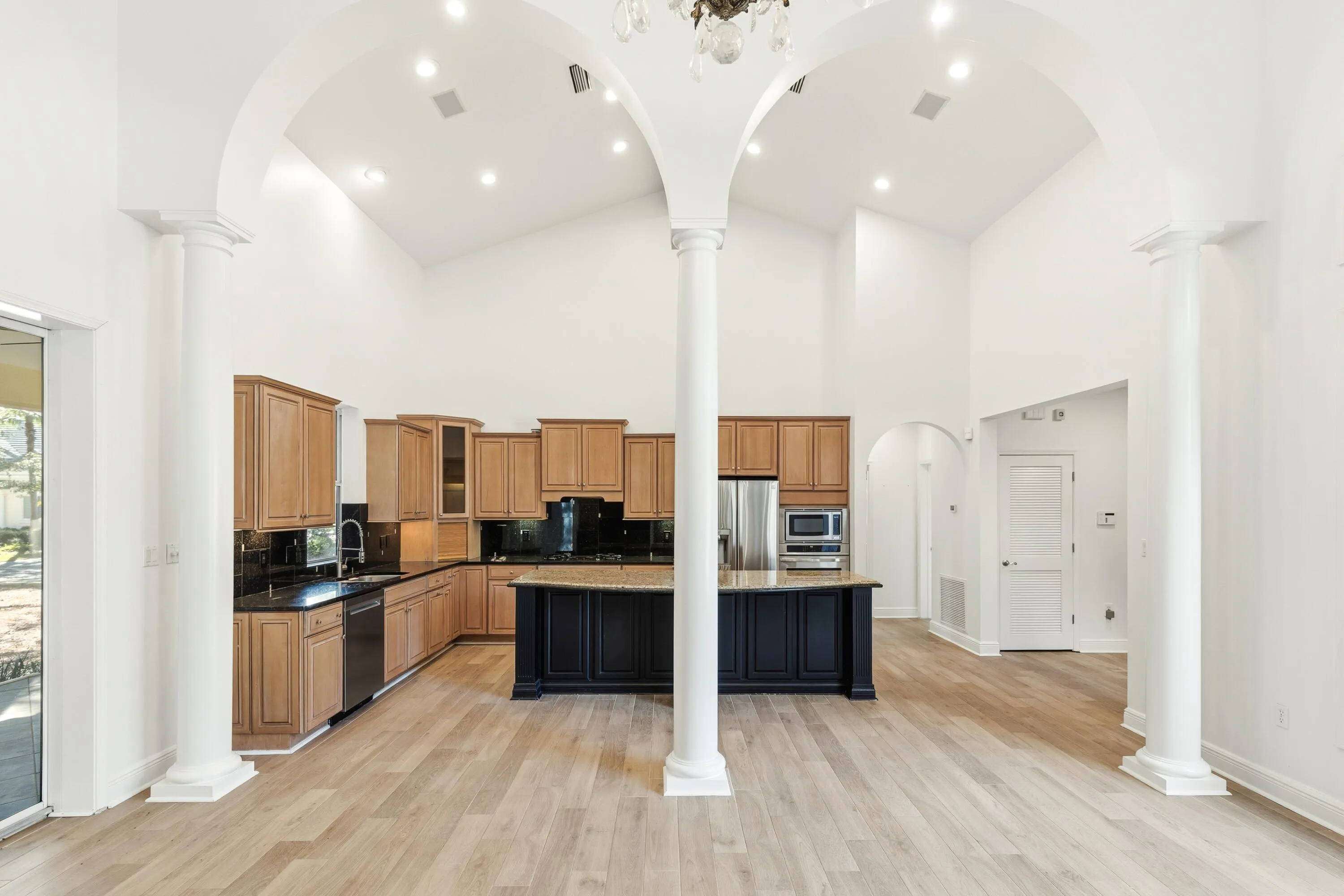 Miramar Beach, Florida 32550, United States, 3 Bedrooms Bedrooms, ,2 BathroomsBathrooms,Residential,Active,251860