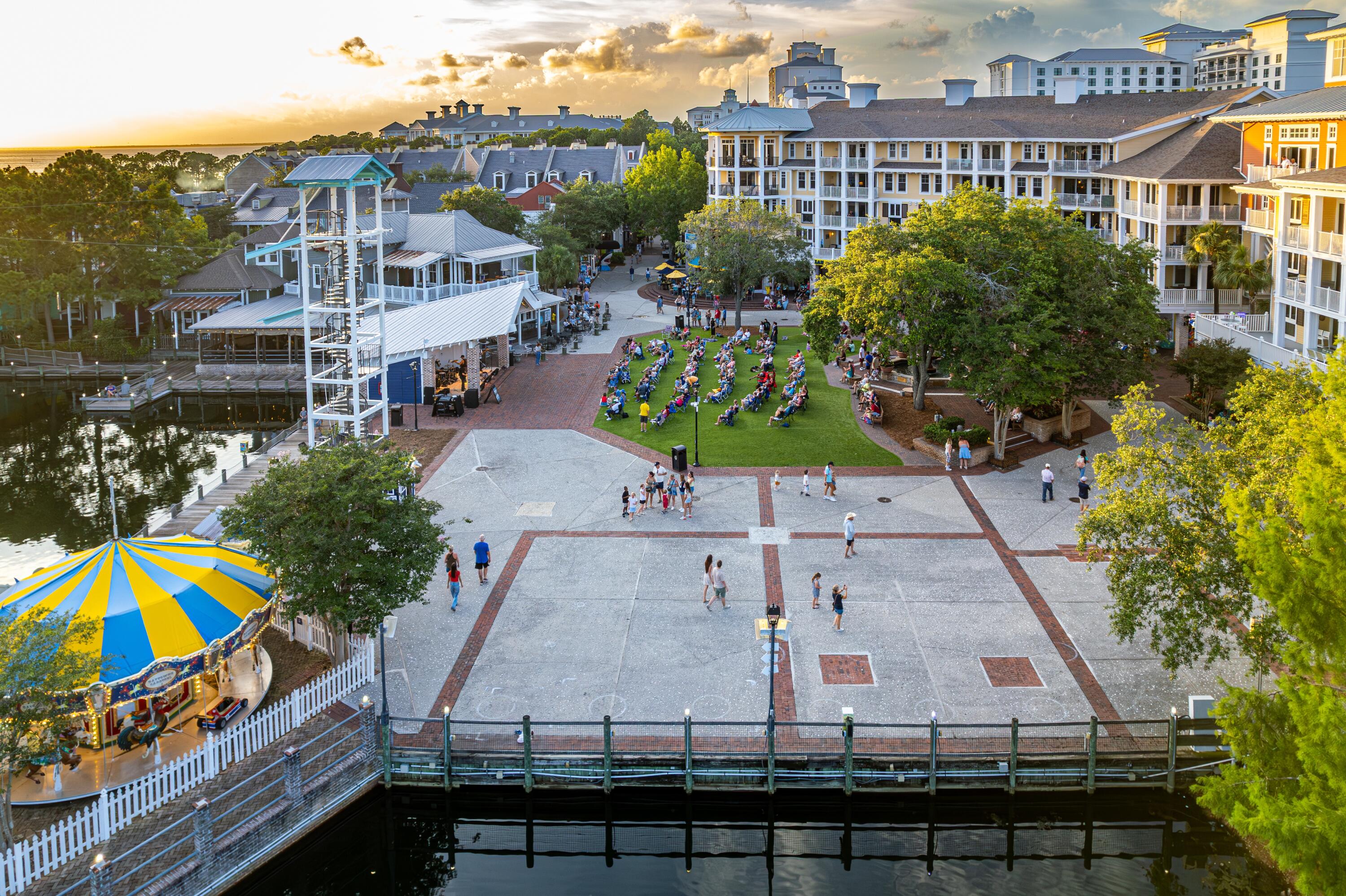 BURNT PINE - Residential