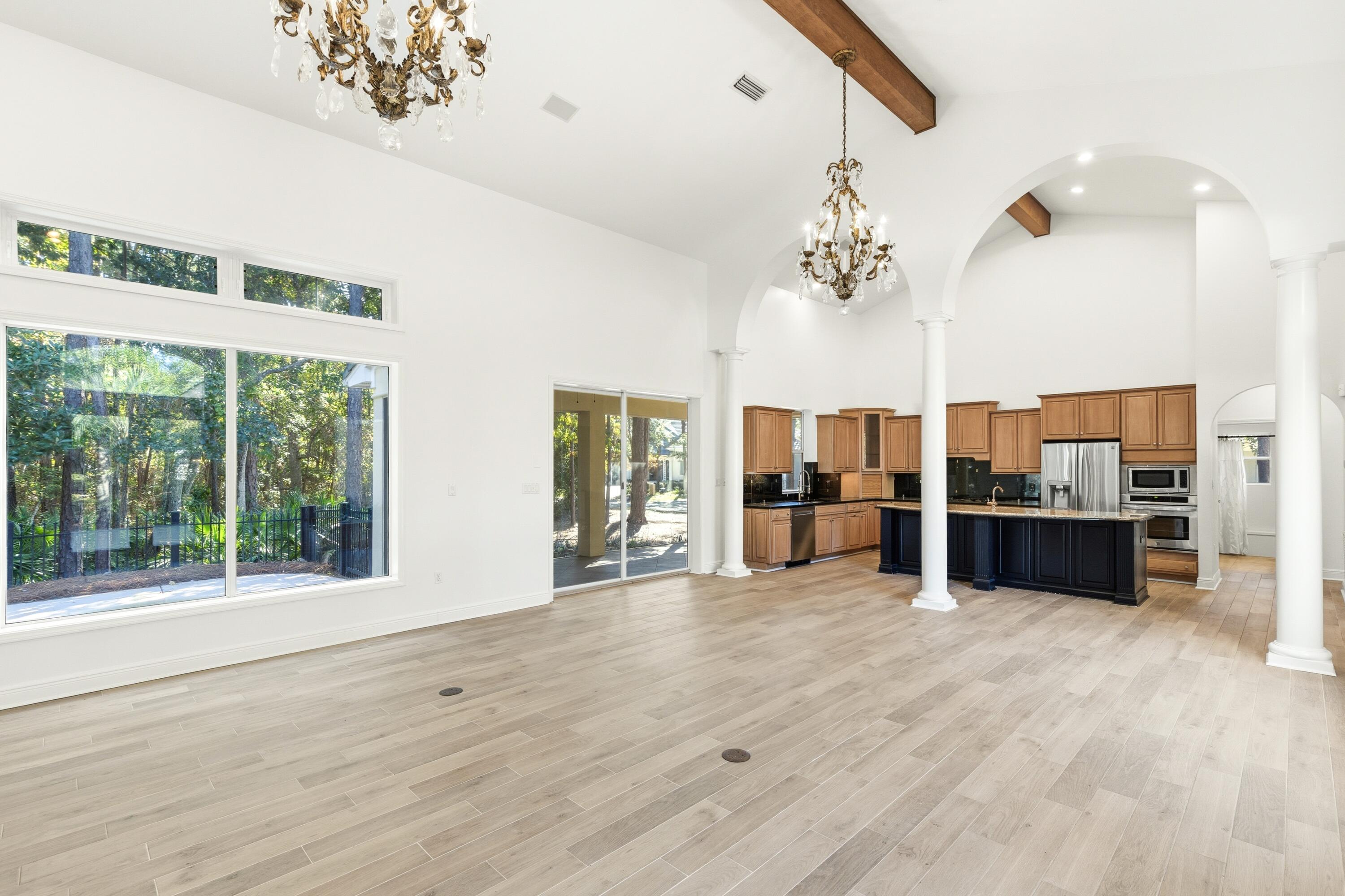 BURNT PINE - Residential