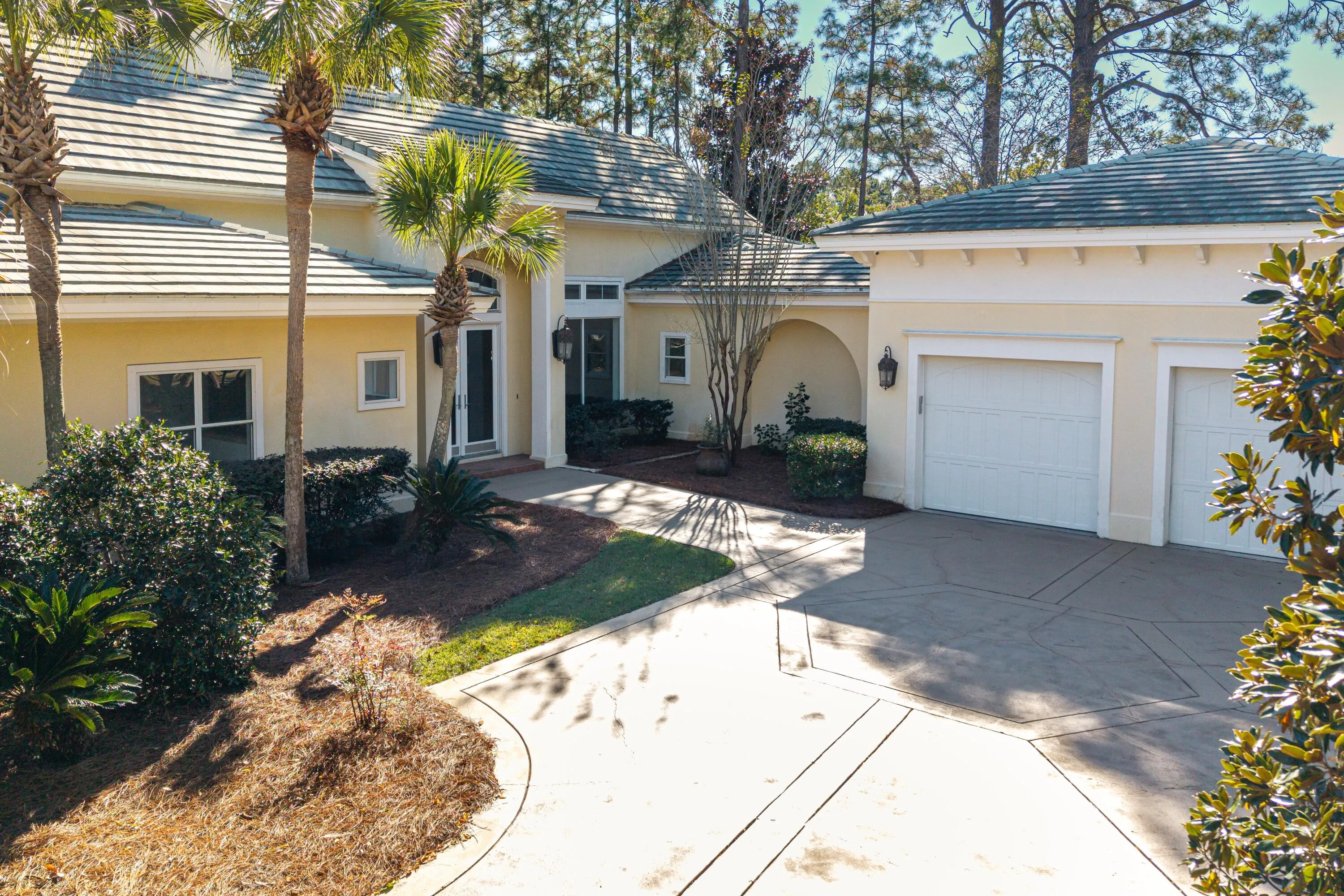 Miramar Beach, Florida 32550, United States, 3 Bedrooms Bedrooms, ,2 BathroomsBathrooms,Residential,Active,251860