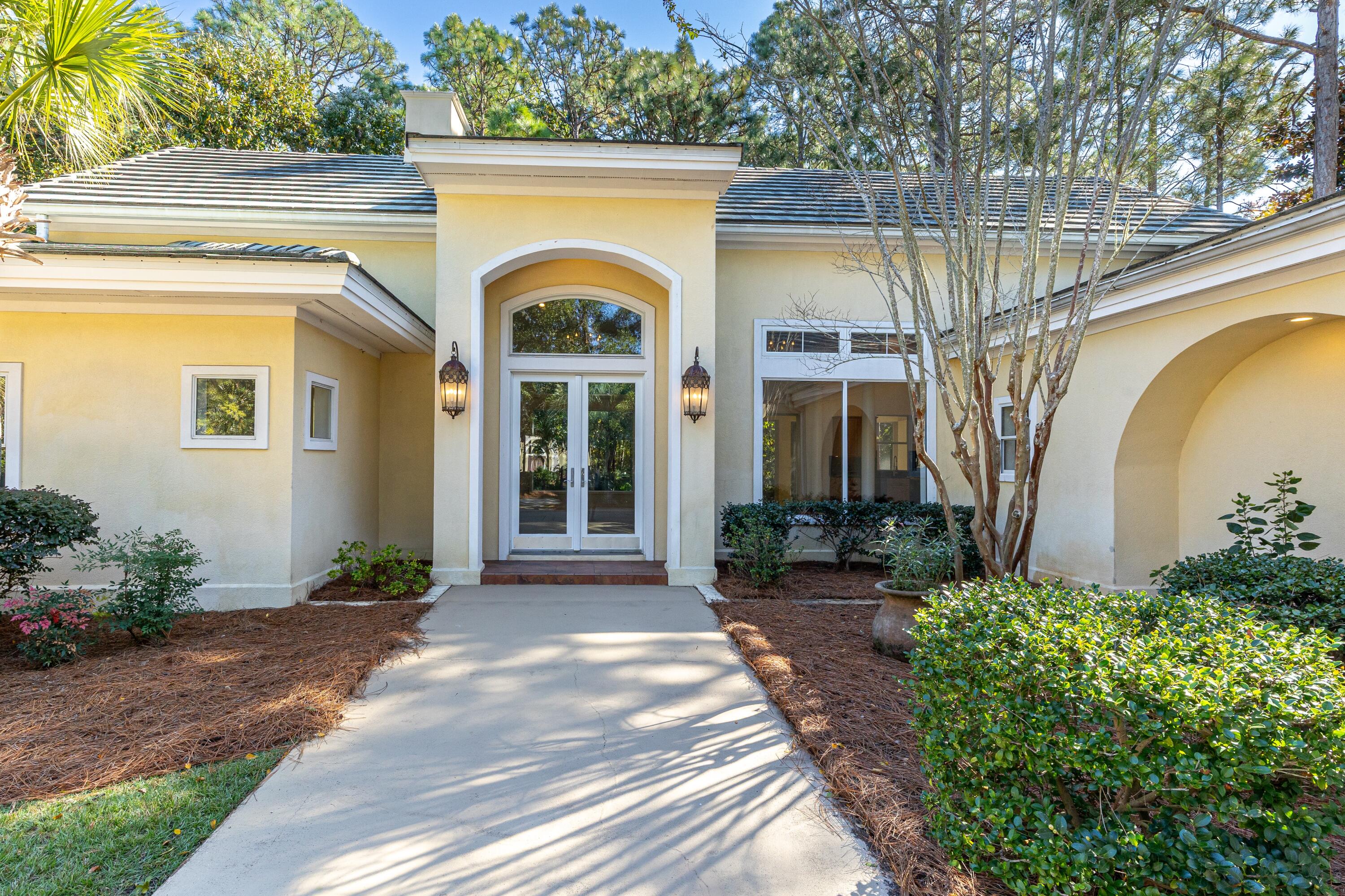 BURNT PINE - Residential