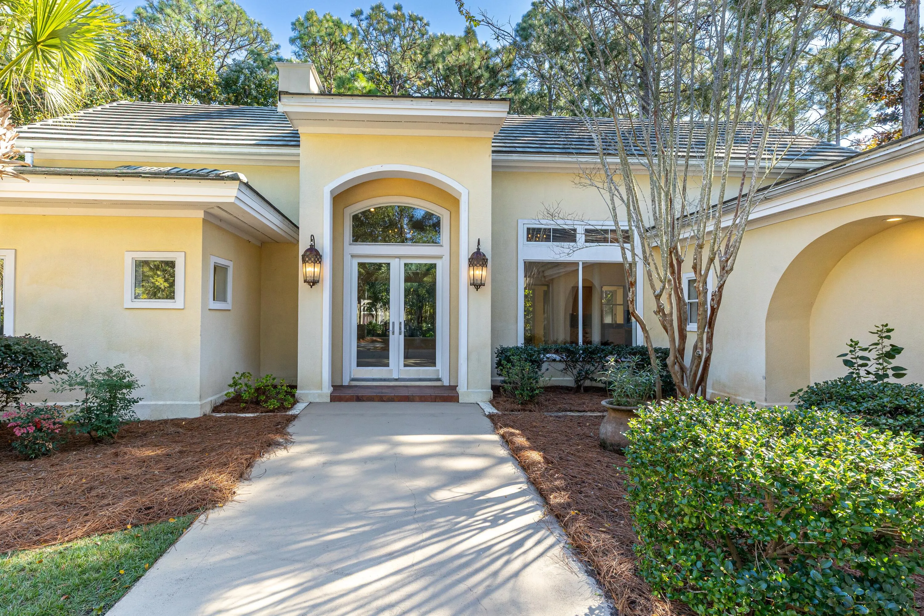 Miramar Beach, Florida 32550, United States, 3 Bedrooms Bedrooms, ,2 BathroomsBathrooms,Residential,Active,251860