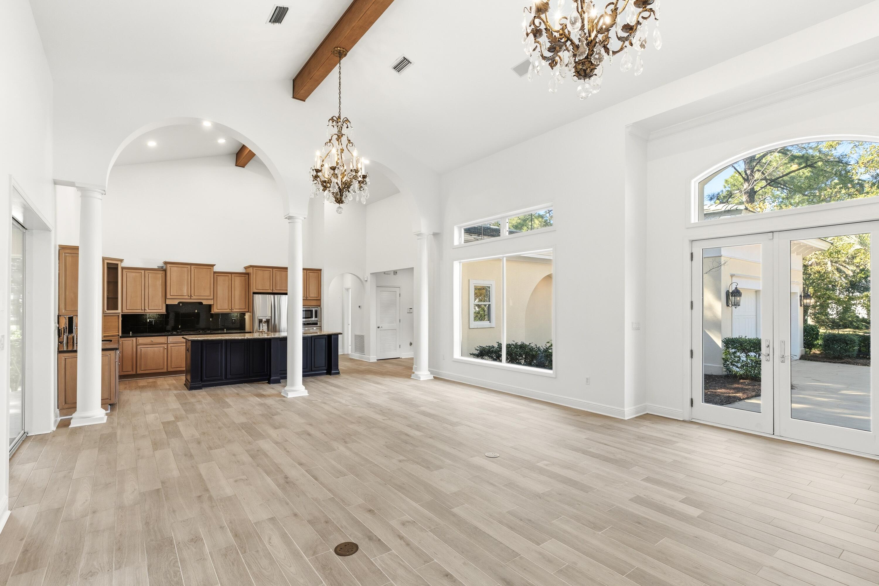 BURNT PINE - Residential