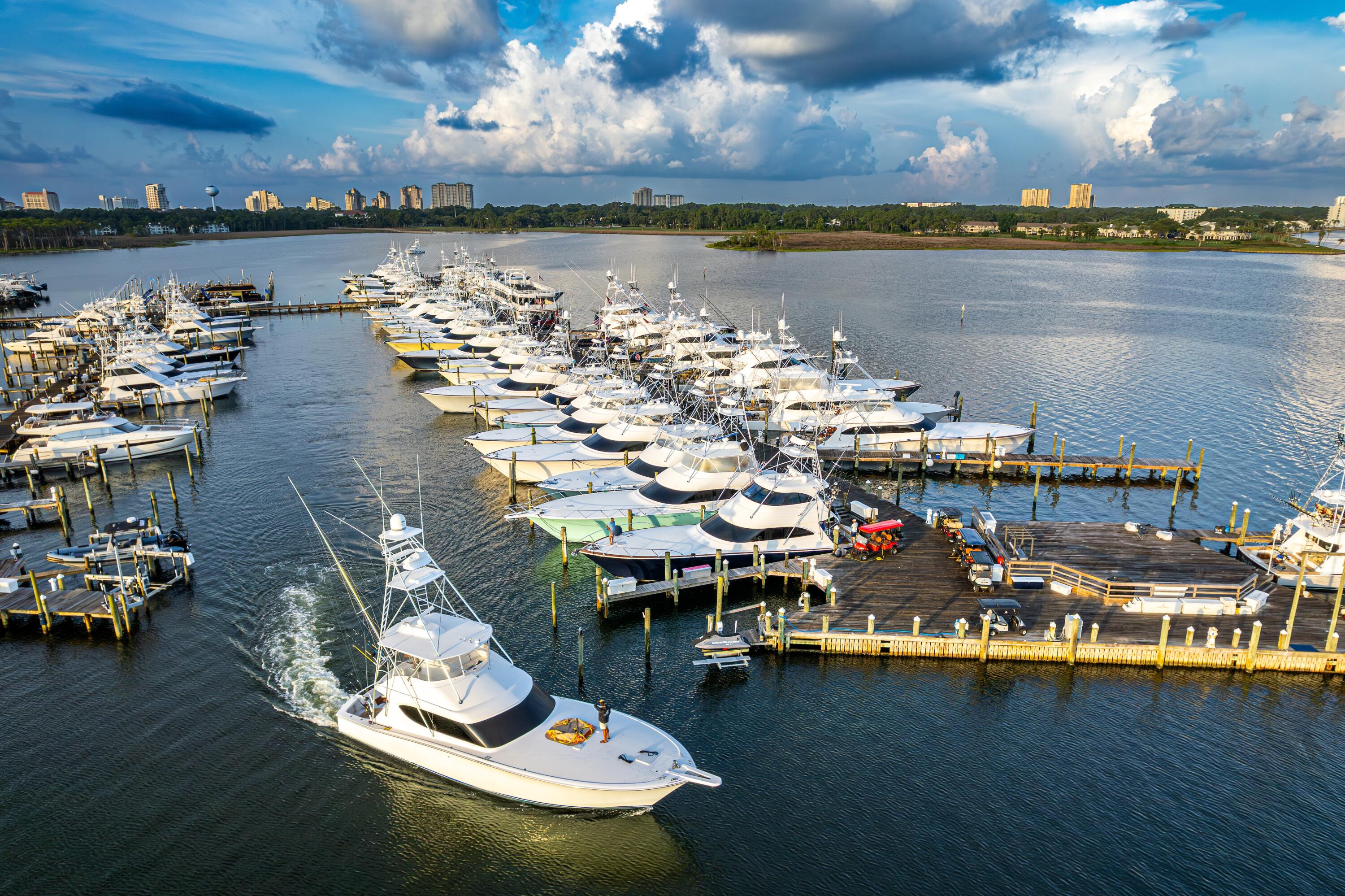 BURNT PINE - Residential