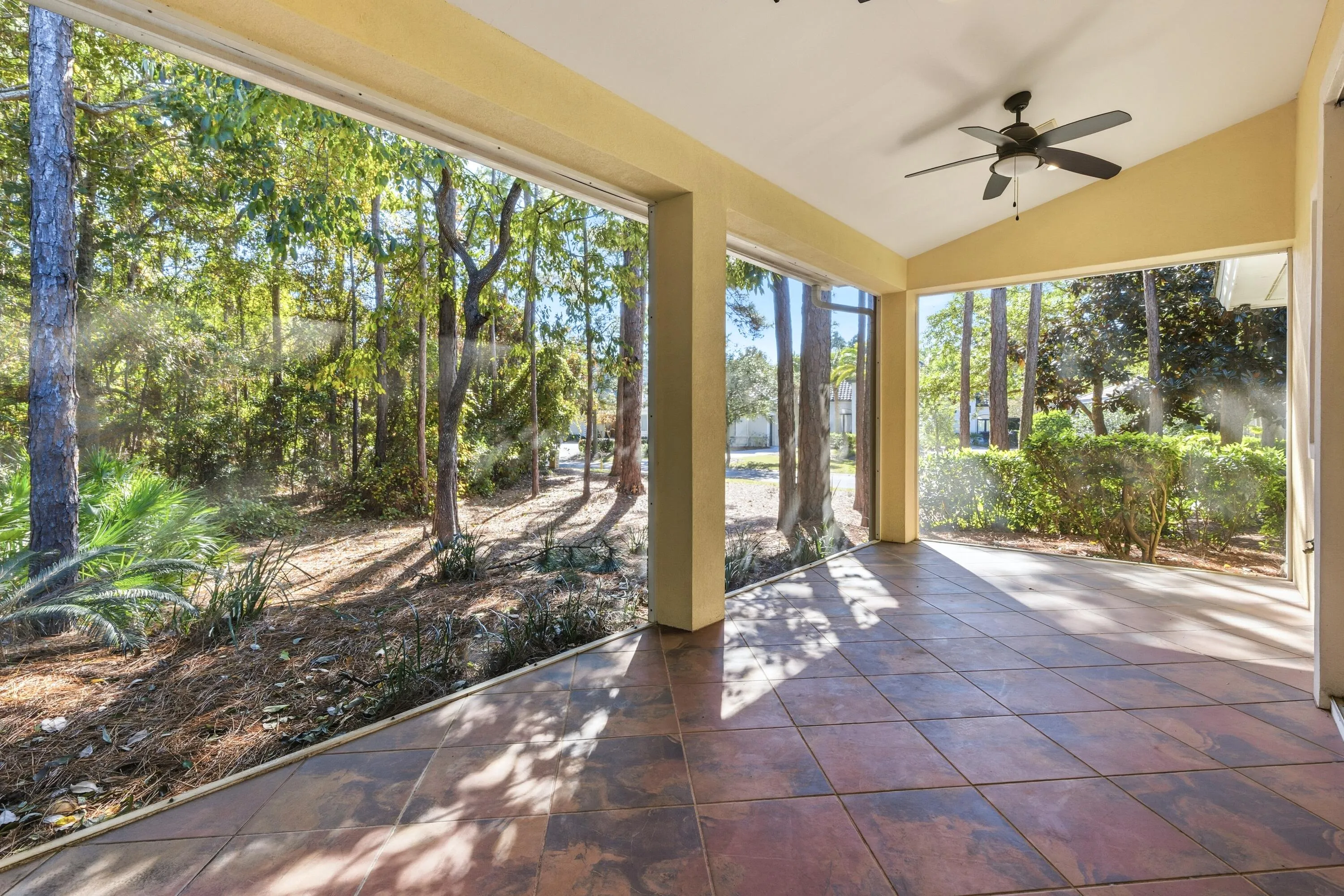 Miramar Beach, Florida 32550, United States, 3 Bedrooms Bedrooms, ,2 BathroomsBathrooms,Residential,Active,251860