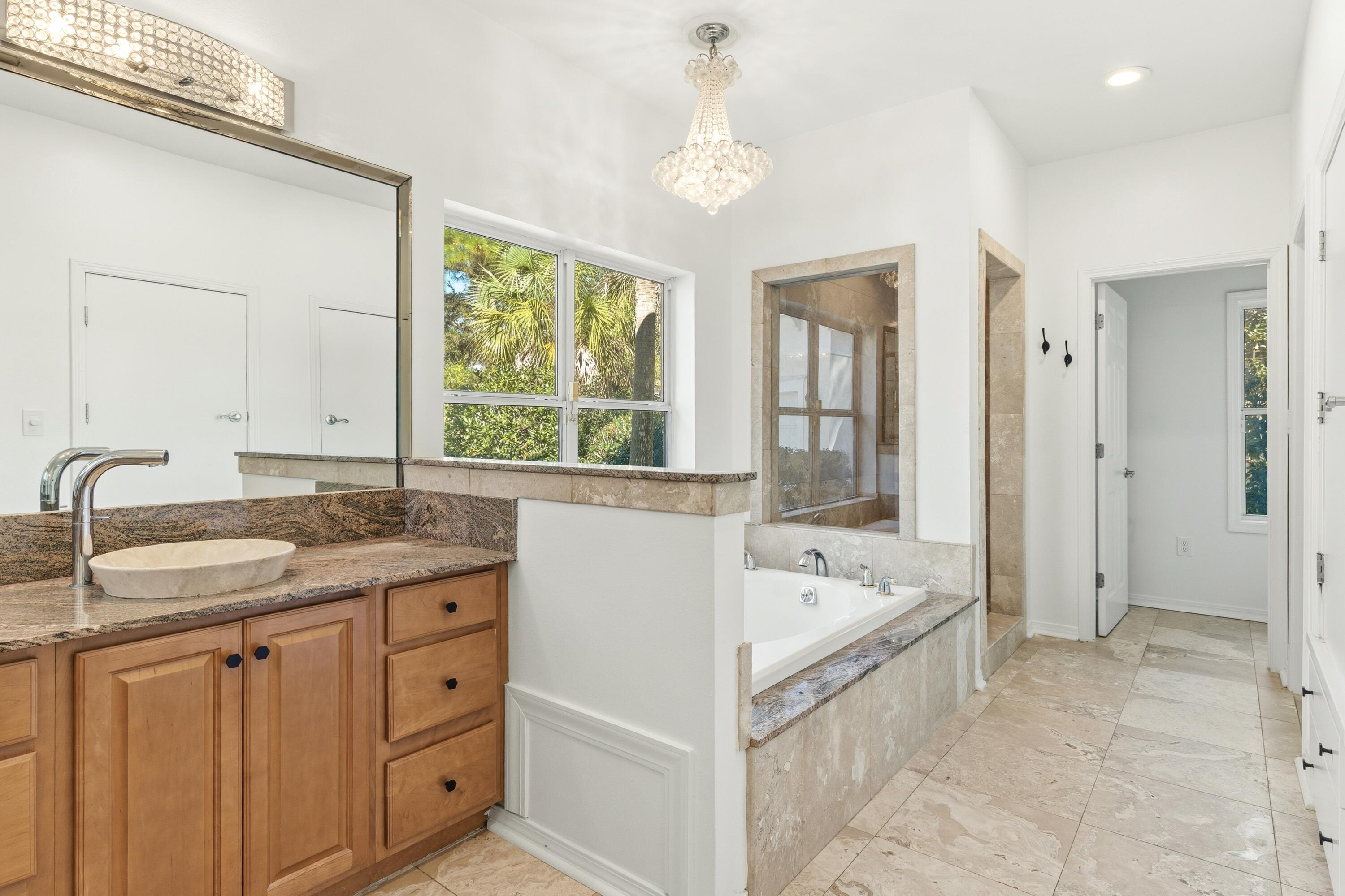 BURNT PINE - Residential