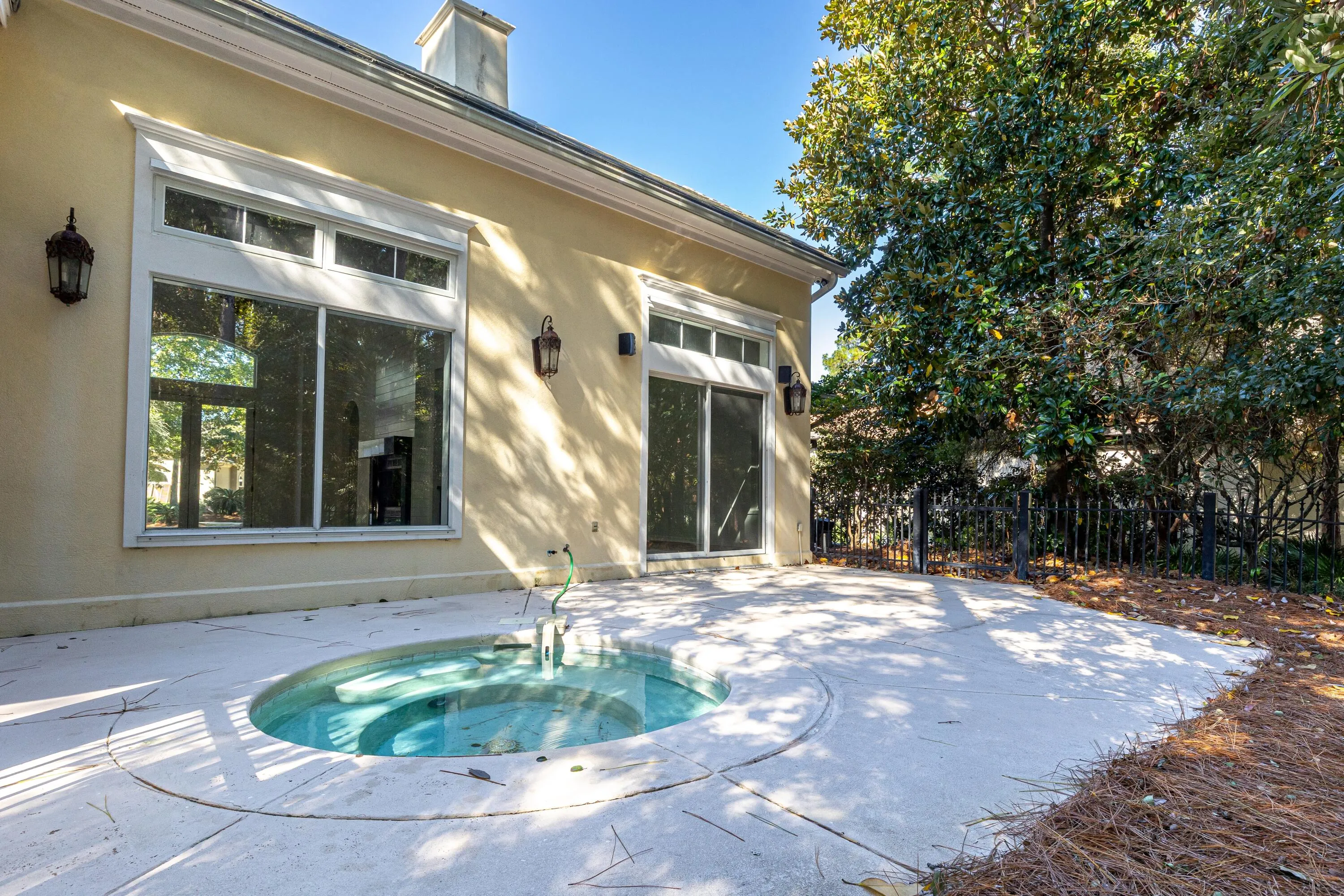 Miramar Beach, Florida 32550, United States, 3 Bedrooms Bedrooms, ,2 BathroomsBathrooms,Residential,Active,251860