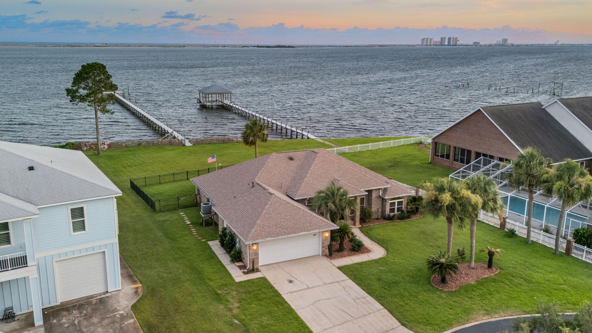 PINE RANCH - Residential