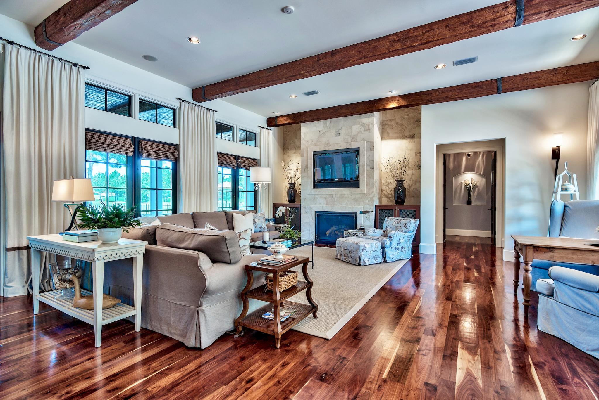 BURNT PINE - Residential