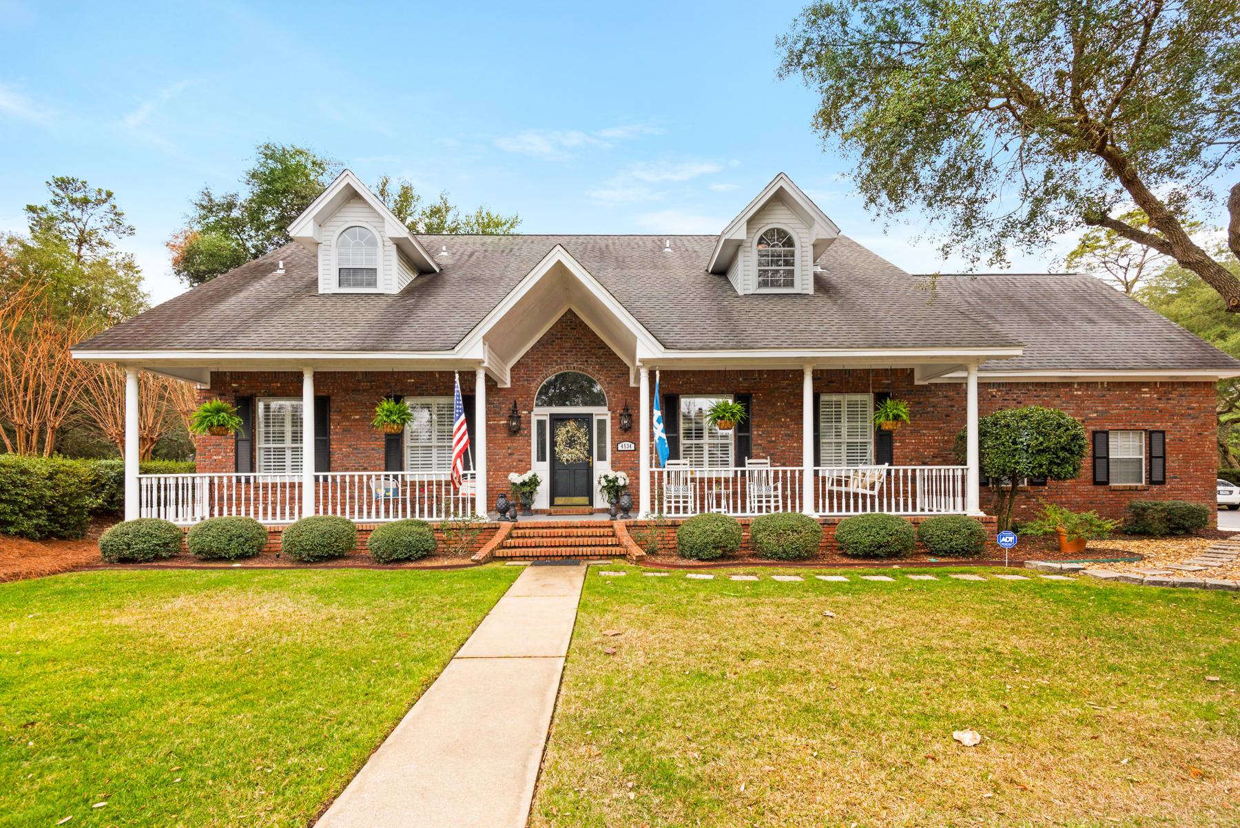 PARKWOOD ESTATES PH 2 BLUEWATER BAY - Residential