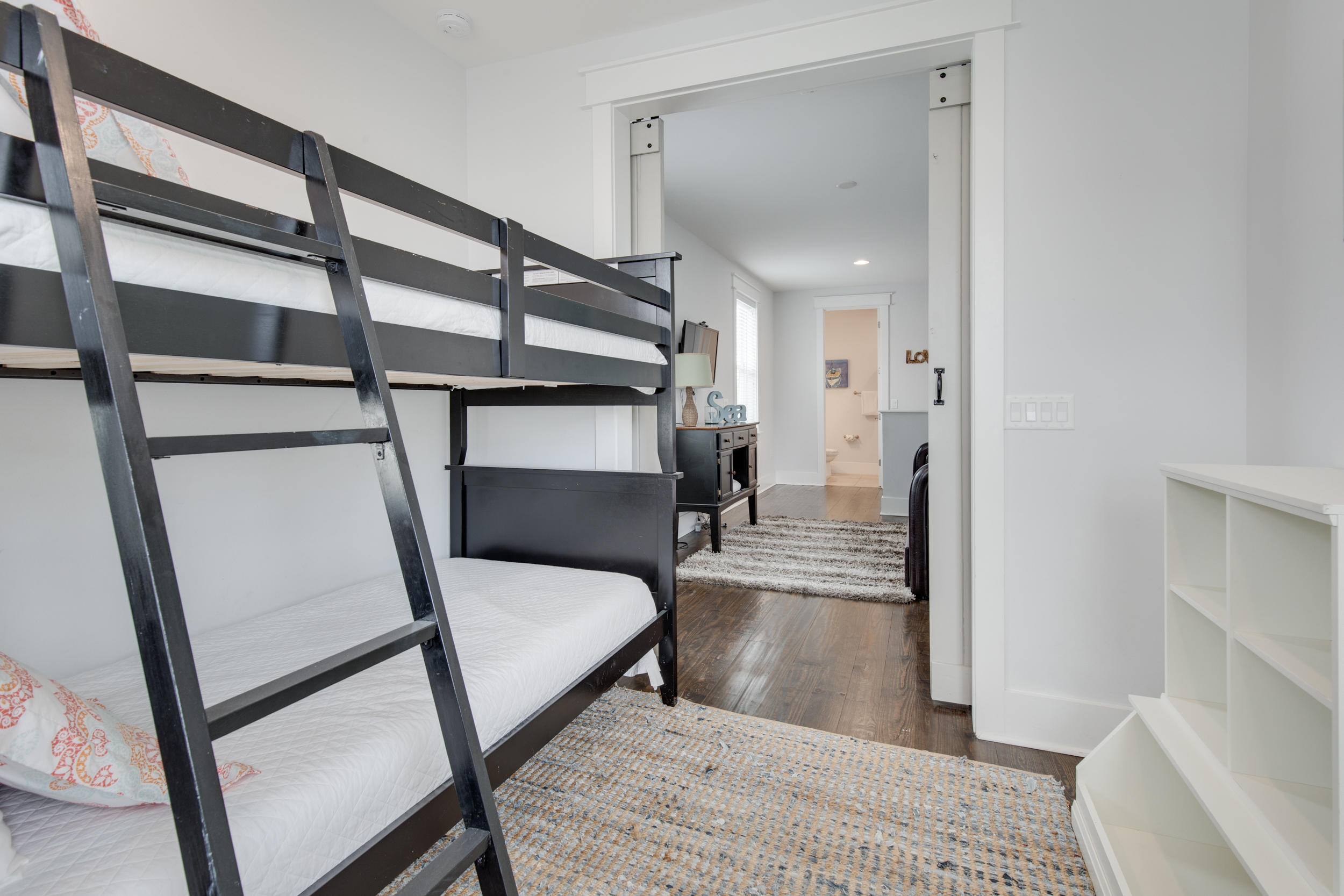 NATUREWALK AT SEAGROVE - Residential