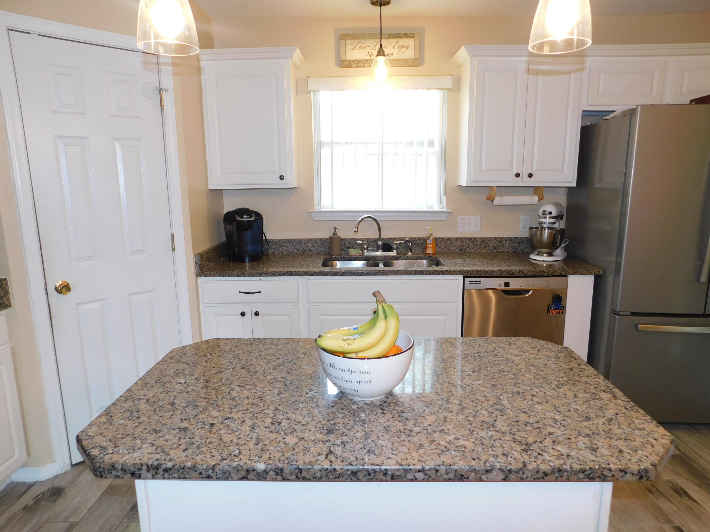 NORTHVIEW ESTATES 7TH ADDN - Residential