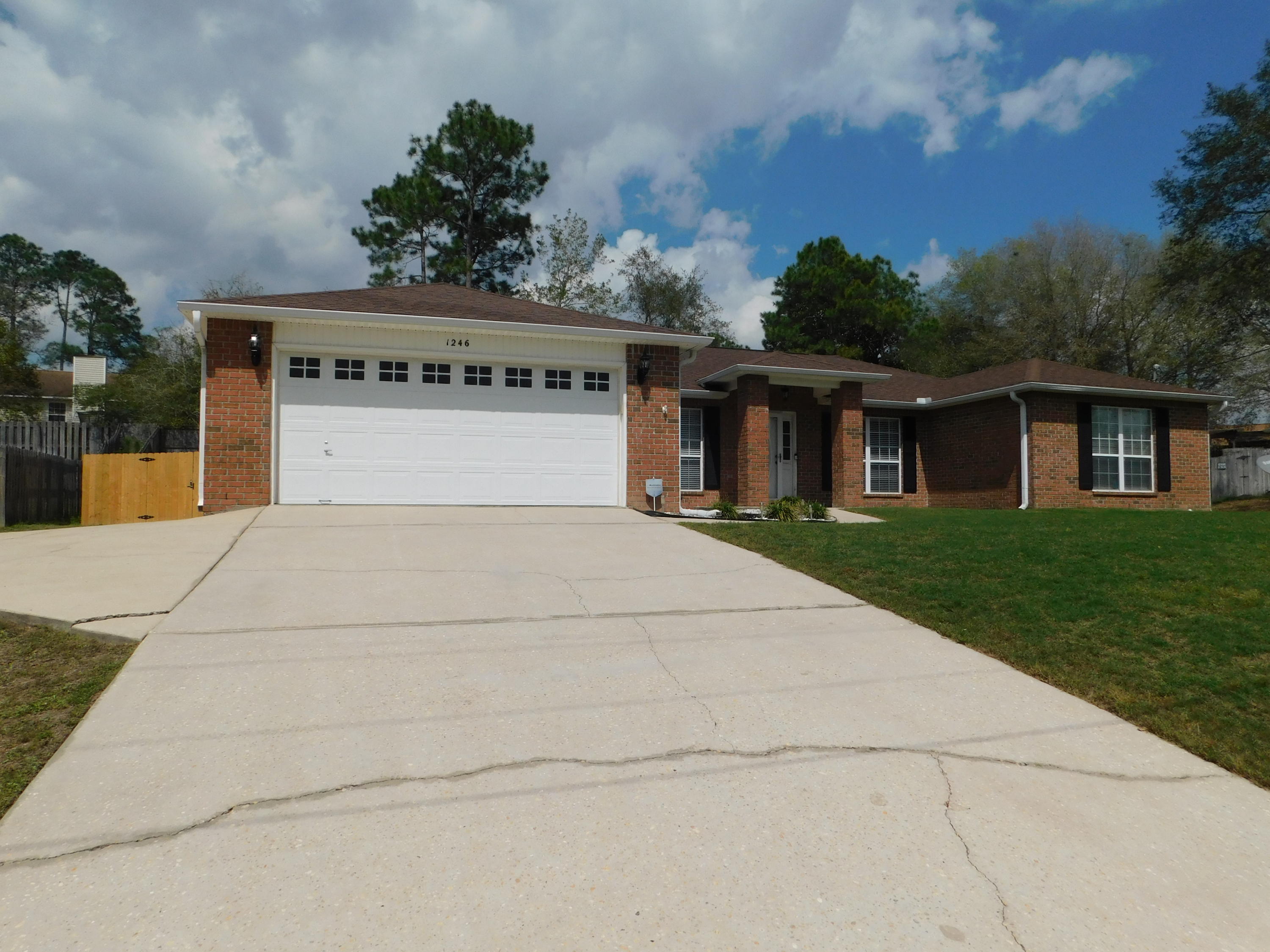 NORTHVIEW ESTATES 7TH ADDN - Residential