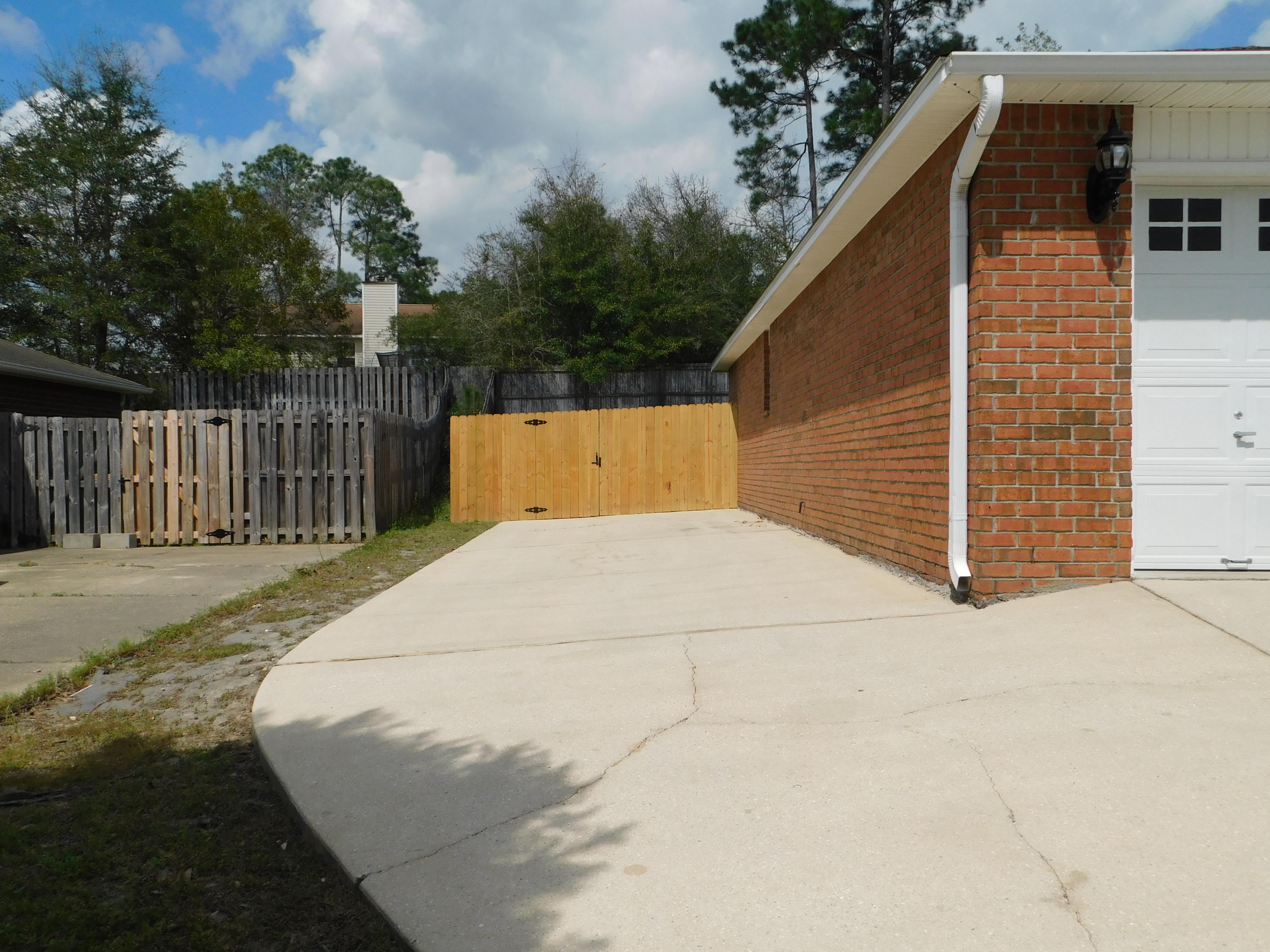 NORTHVIEW ESTATES 7TH ADDN - Residential