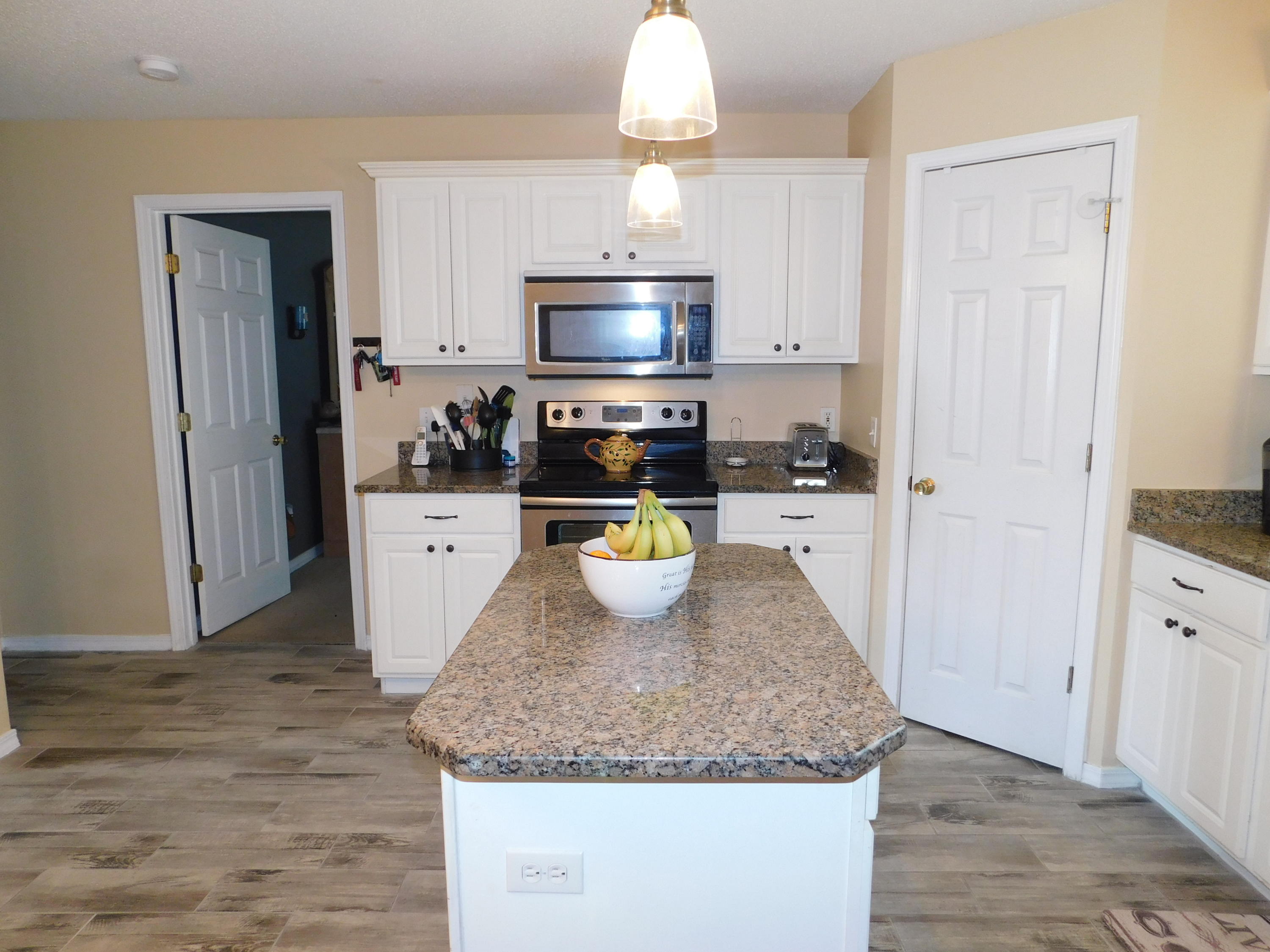 NORTHVIEW ESTATES 7TH ADDN - Residential