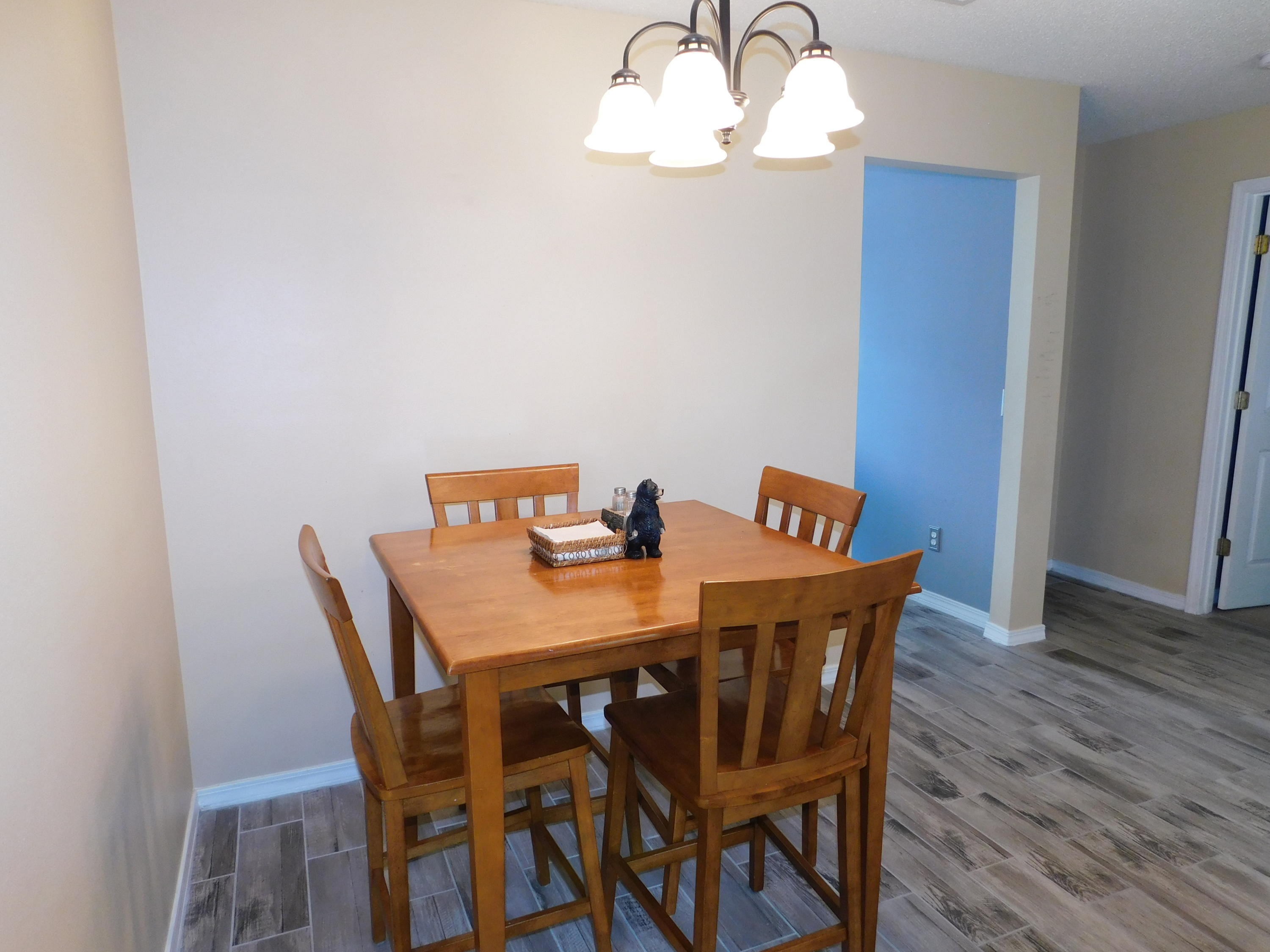 NORTHVIEW ESTATES 7TH ADDN - Residential