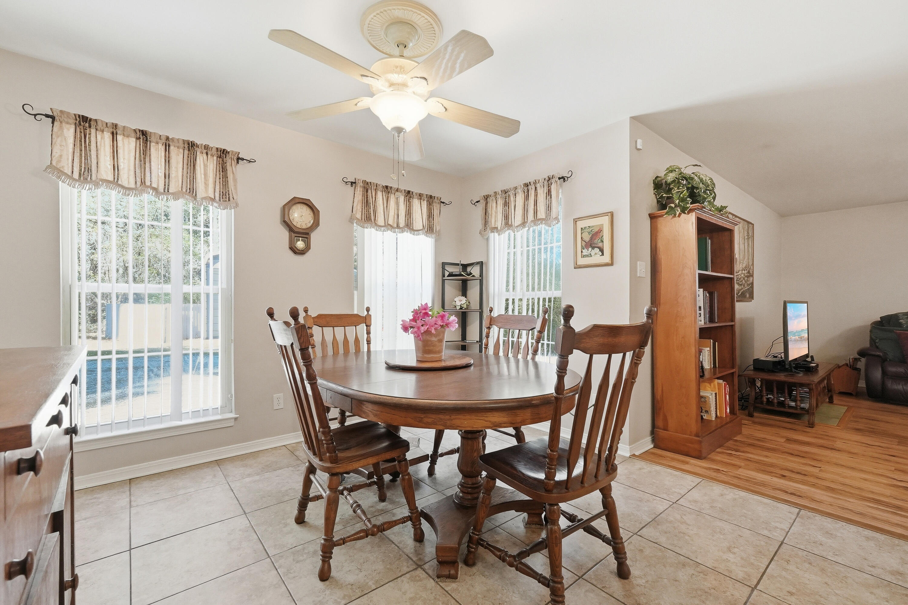 SPRING LAKE ESTATES - Residential