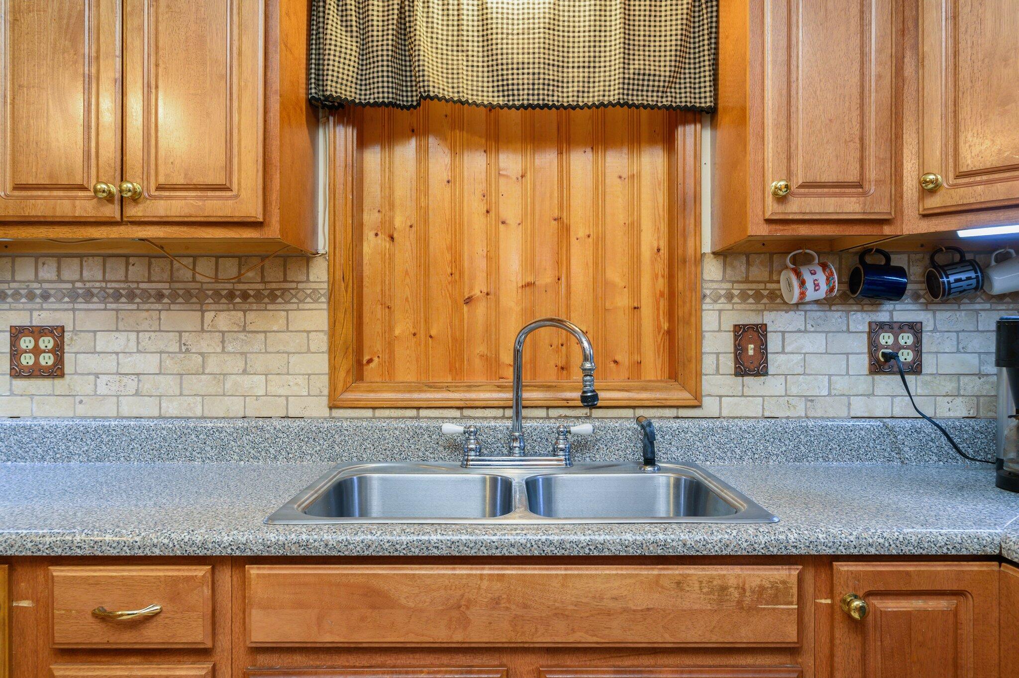 OAKWOOD HILLS UNIT 1 - Residential
