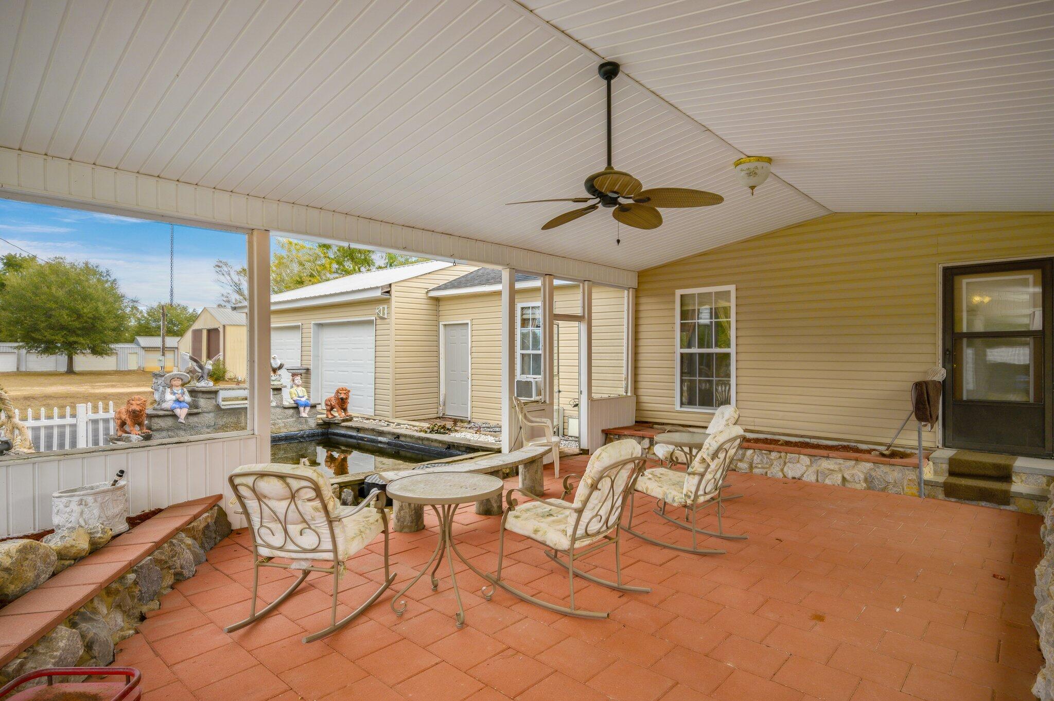 OAKWOOD HILLS UNIT 1 - Residential