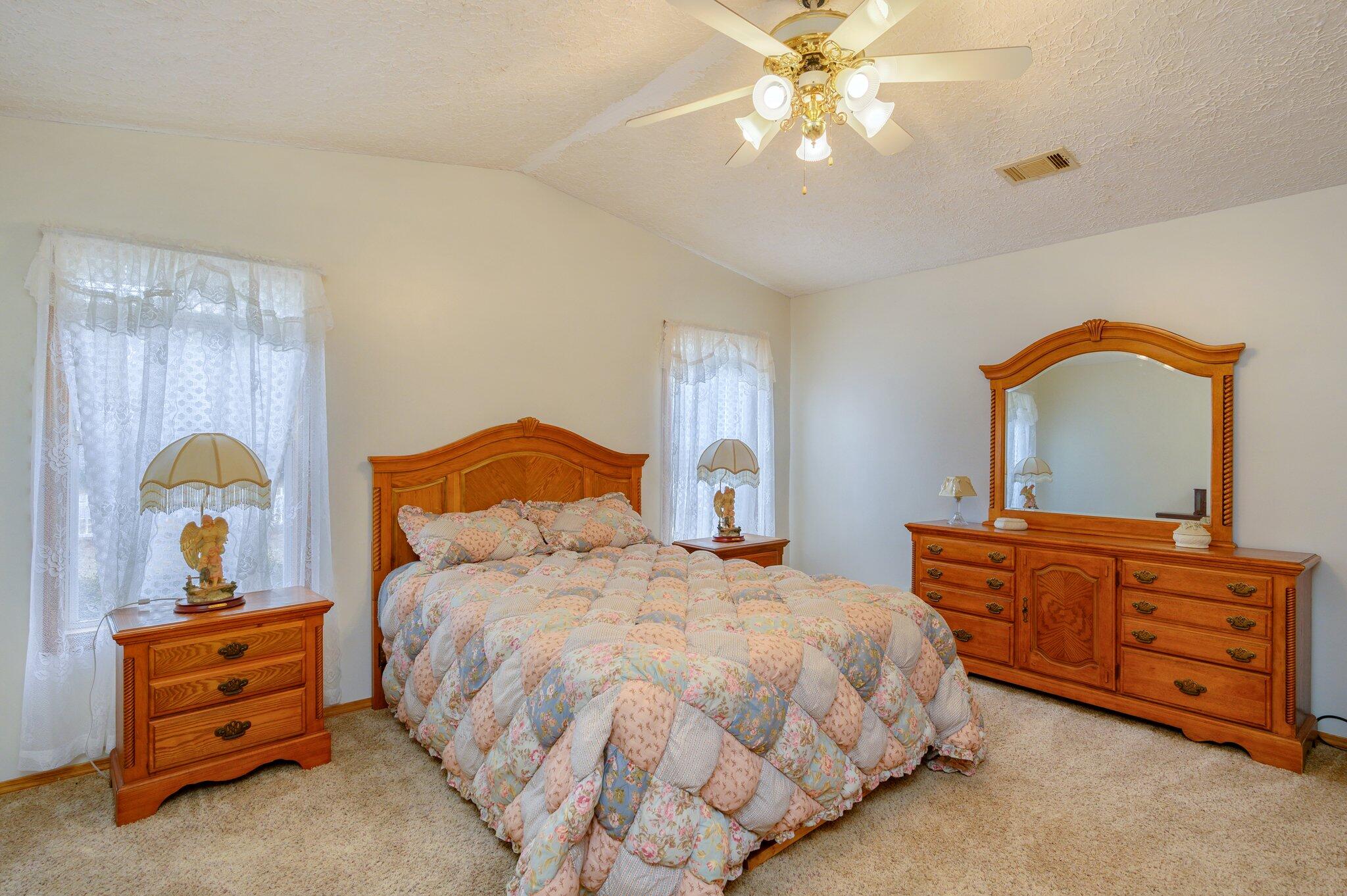 OAKWOOD HILLS UNIT 1 - Residential