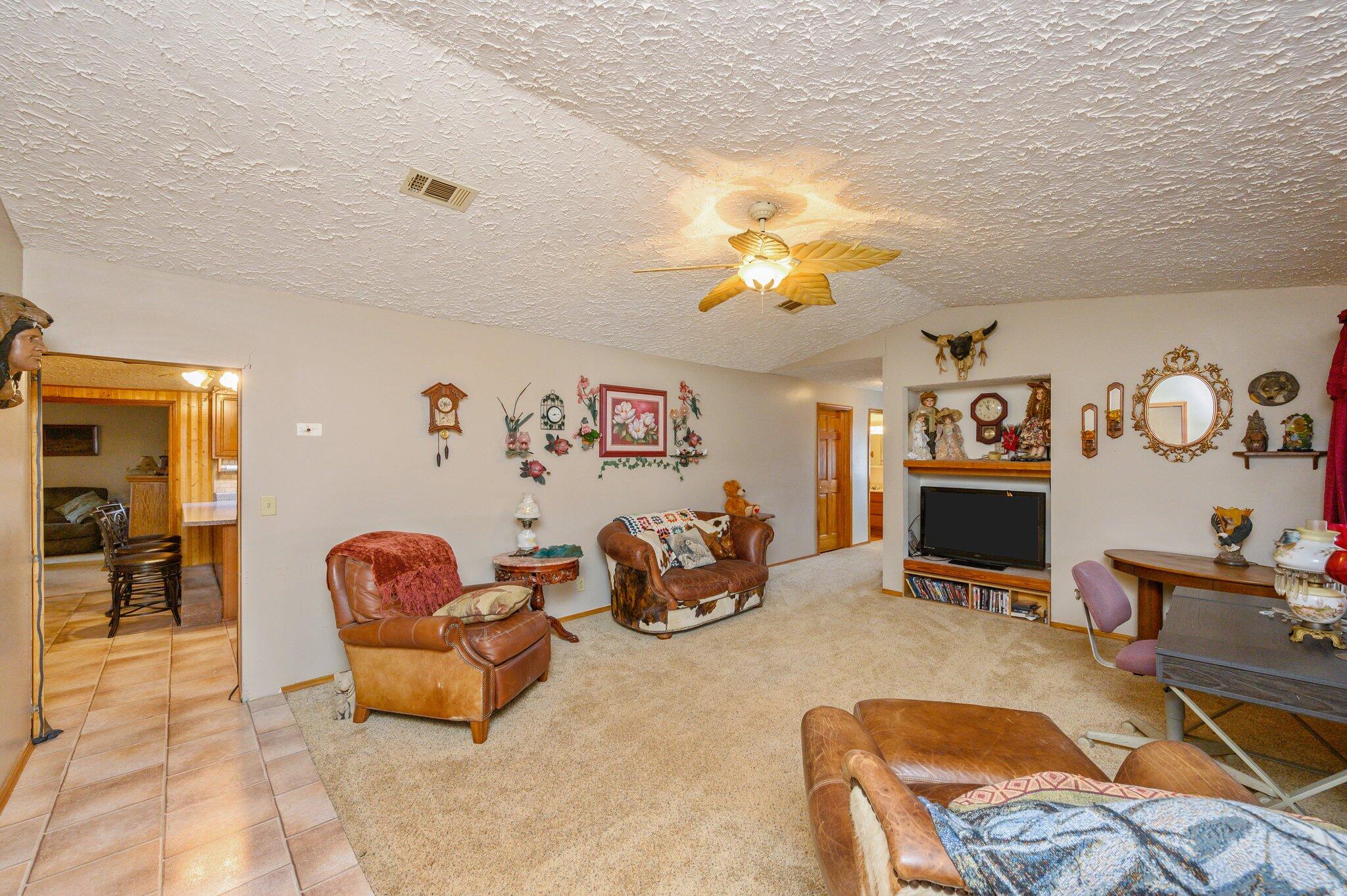 OAKWOOD HILLS UNIT 1 - Residential