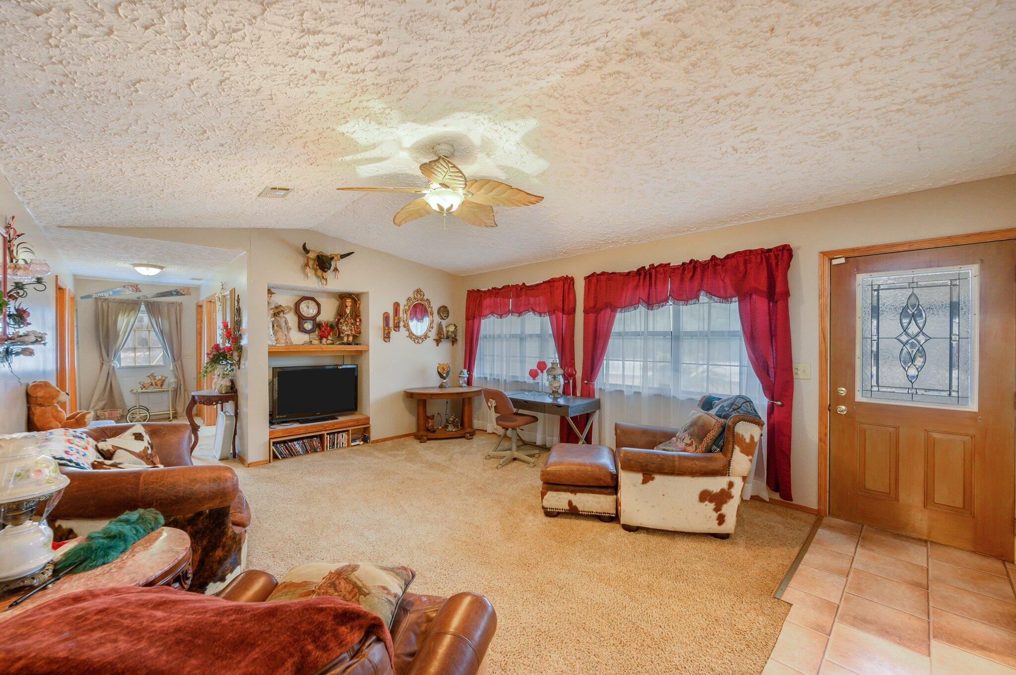 OAKWOOD HILLS UNIT 1 - Residential