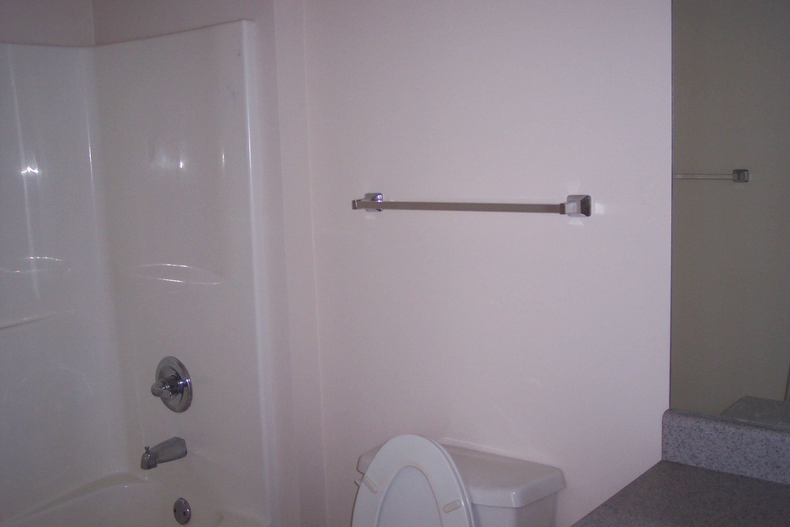 COLLEGE COURTYARD APARTMENTS - Residential Lease