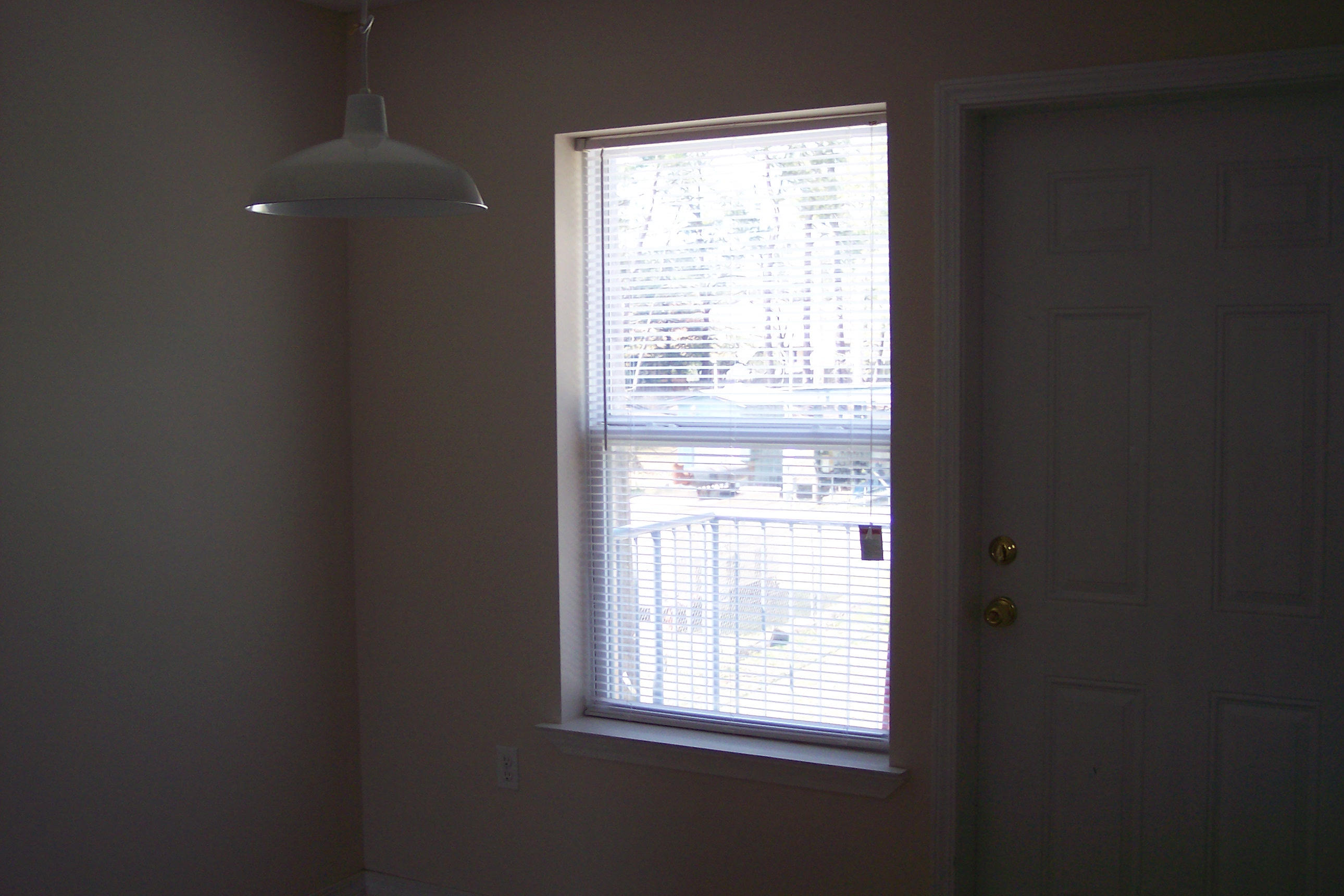 COLLEGE COURTYARD APARTMENTS - Residential Lease