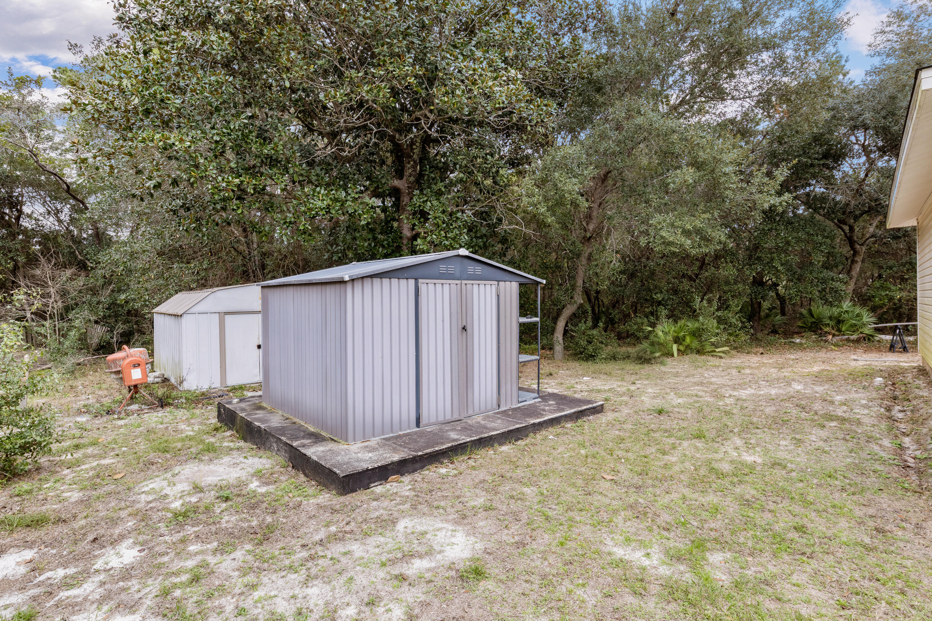 EAST BAY HEIGHTS - Residential