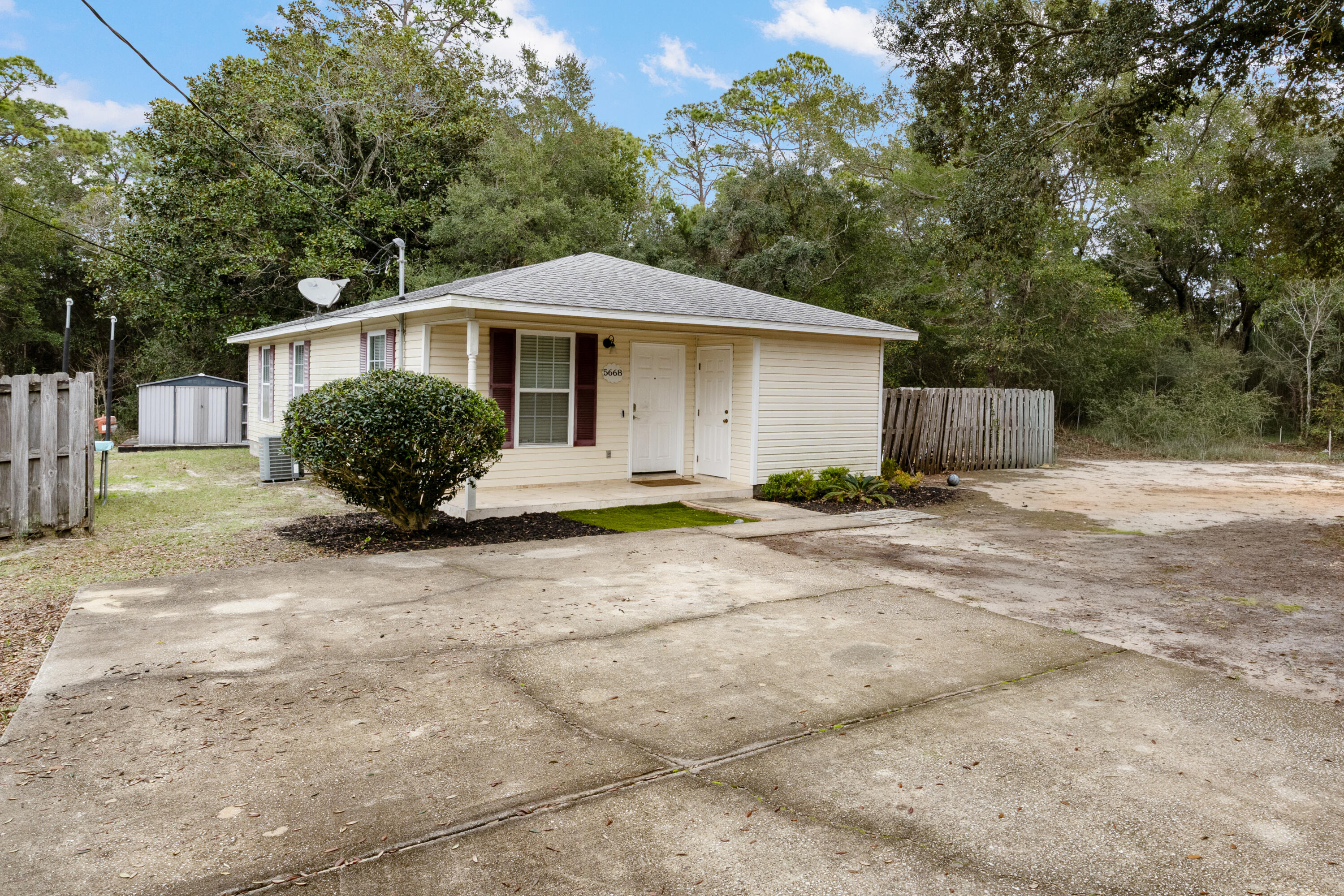 EAST BAY HEIGHTS - Residential
