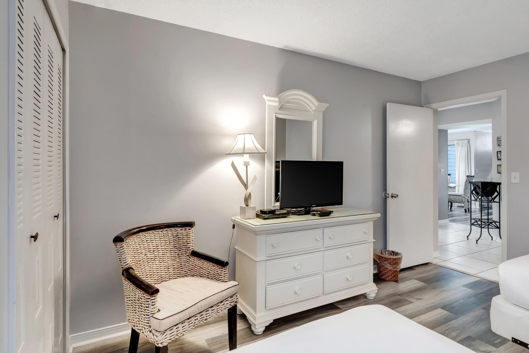 FAIRWAYS AT SANDESTIN PH 1 - Residential Lease