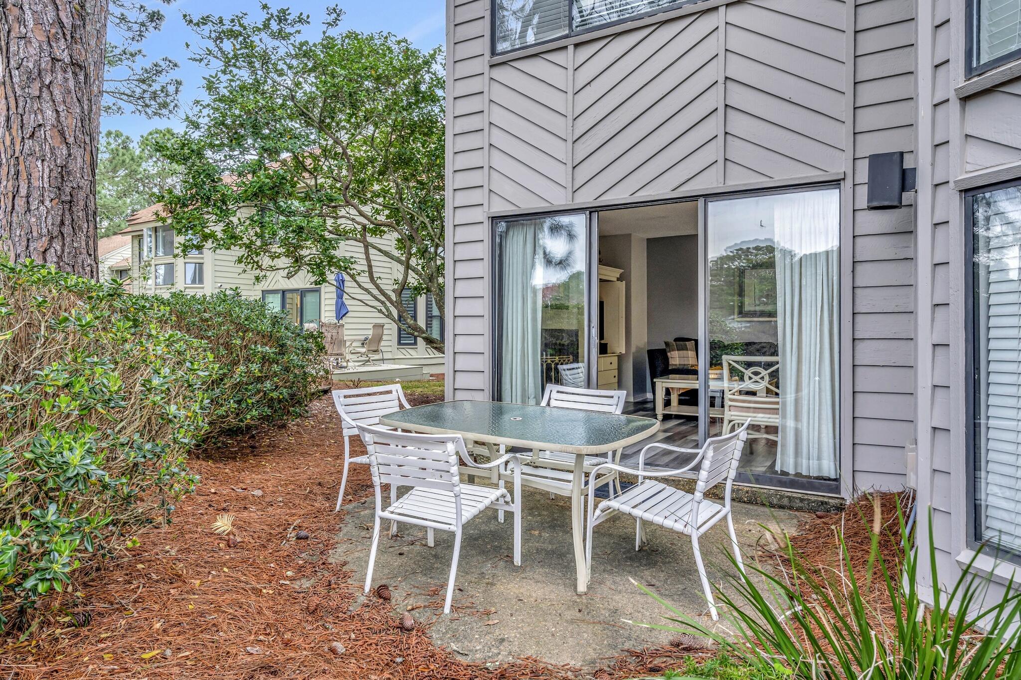 FAIRWAYS AT SANDESTIN PH 1 - Residential Lease