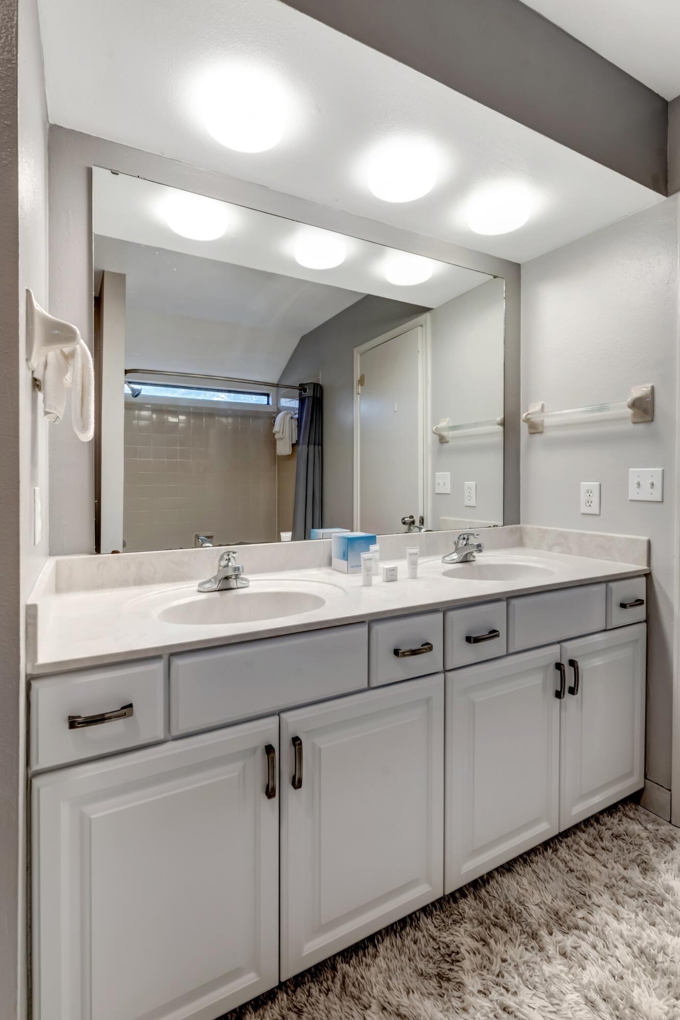 FAIRWAYS AT SANDESTIN PH 1 - Residential Lease