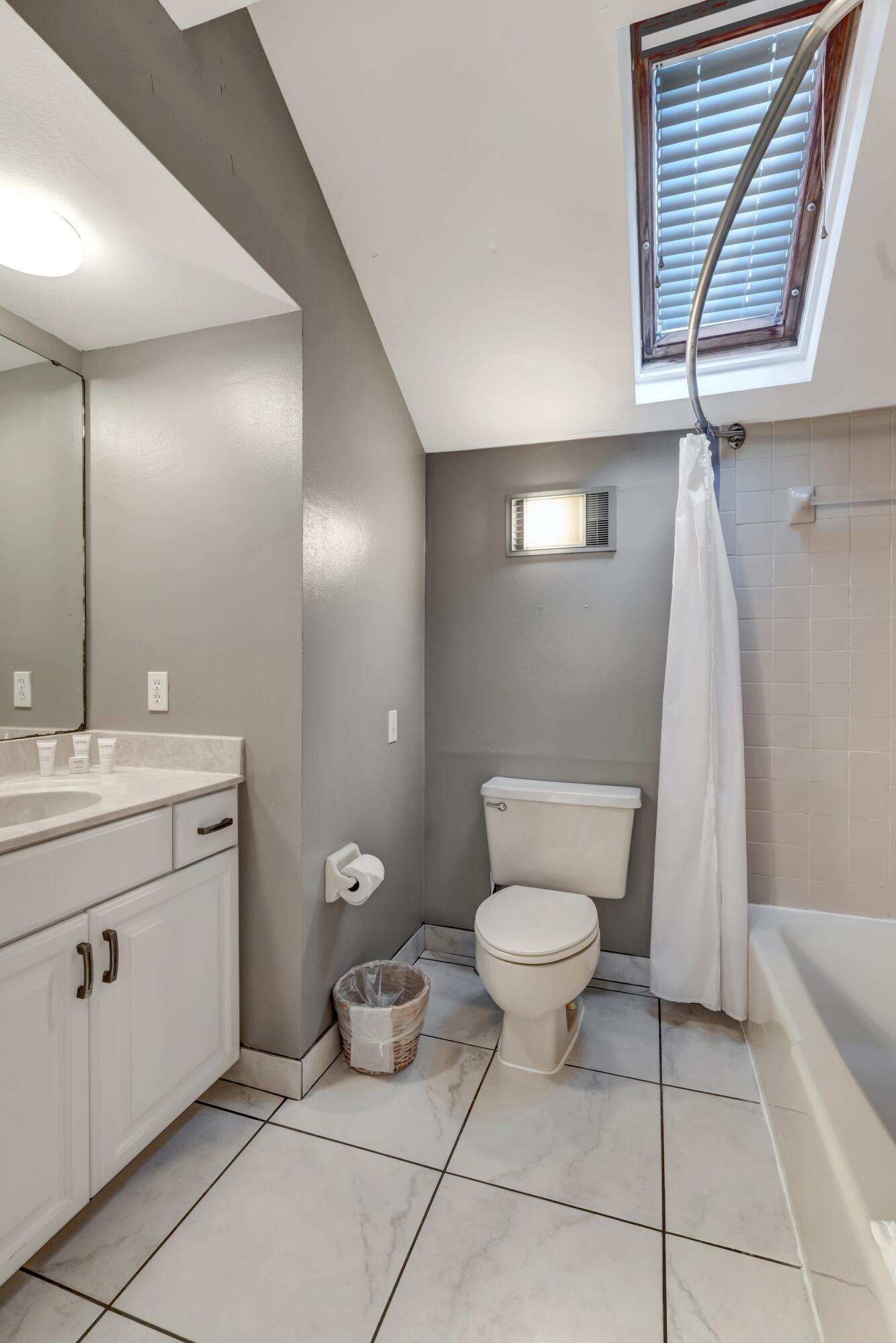 FAIRWAYS AT SANDESTIN PH 1 - Residential Lease