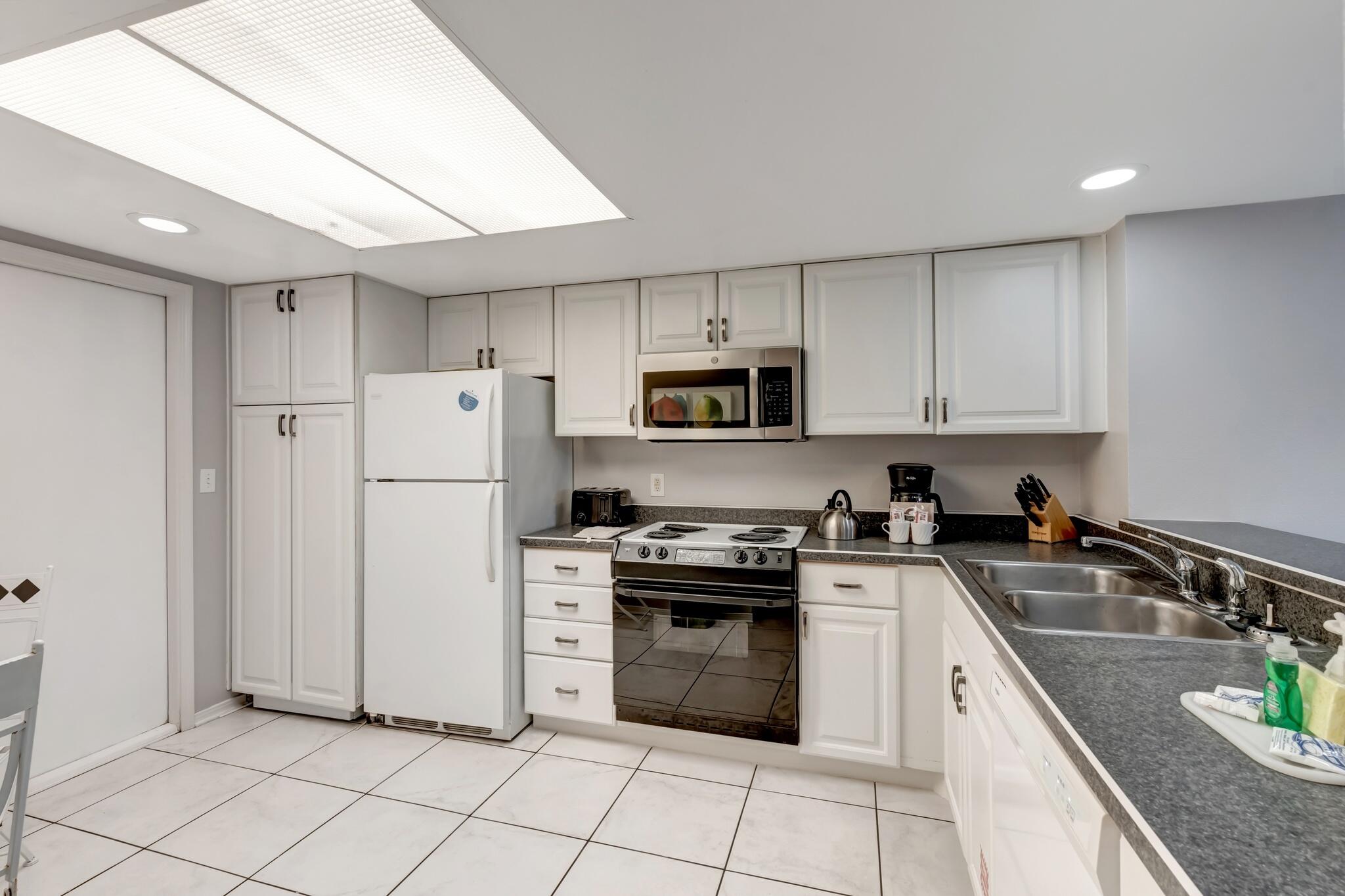 FAIRWAYS AT SANDESTIN PH 1 - Residential Lease