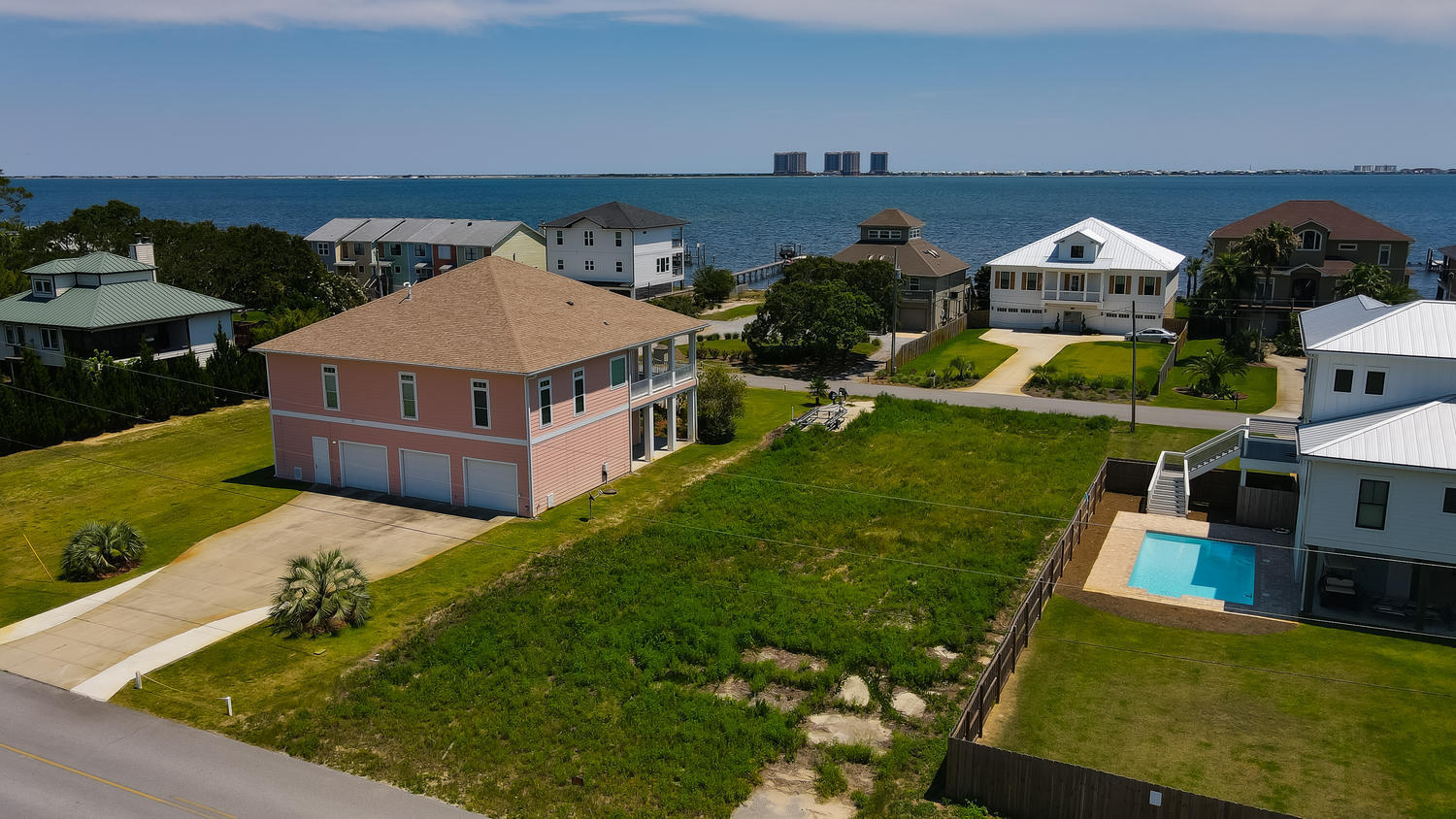 Prime Gulf Breeze/Oriole Beach lot with WATER VIEWS! This incredible lot boasts direct water views of the Intercoastal Waterway, along a quiet and well maintained street. Build the Home of your Dreams on this one of a kind, water view, Gulf Breeze lot! Only 1 minute walk to the Oriole Beach boat ramp.