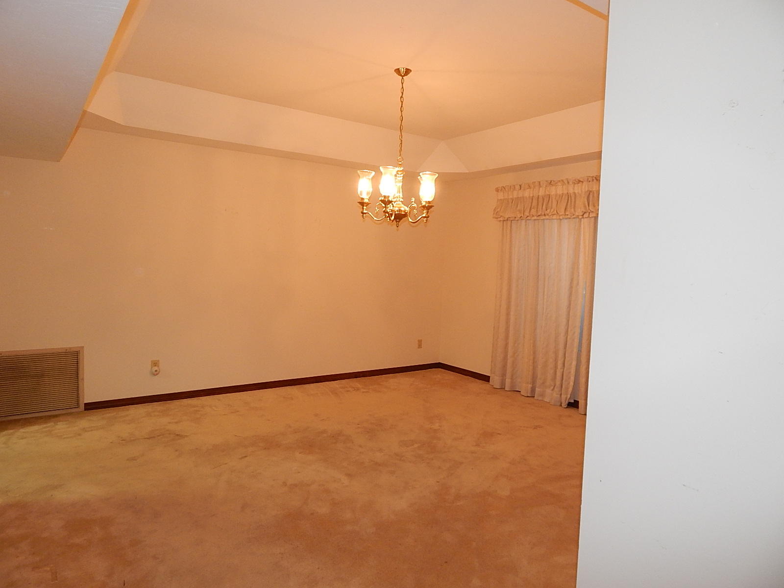 ROCKY BAYOU ESTATES - Residential