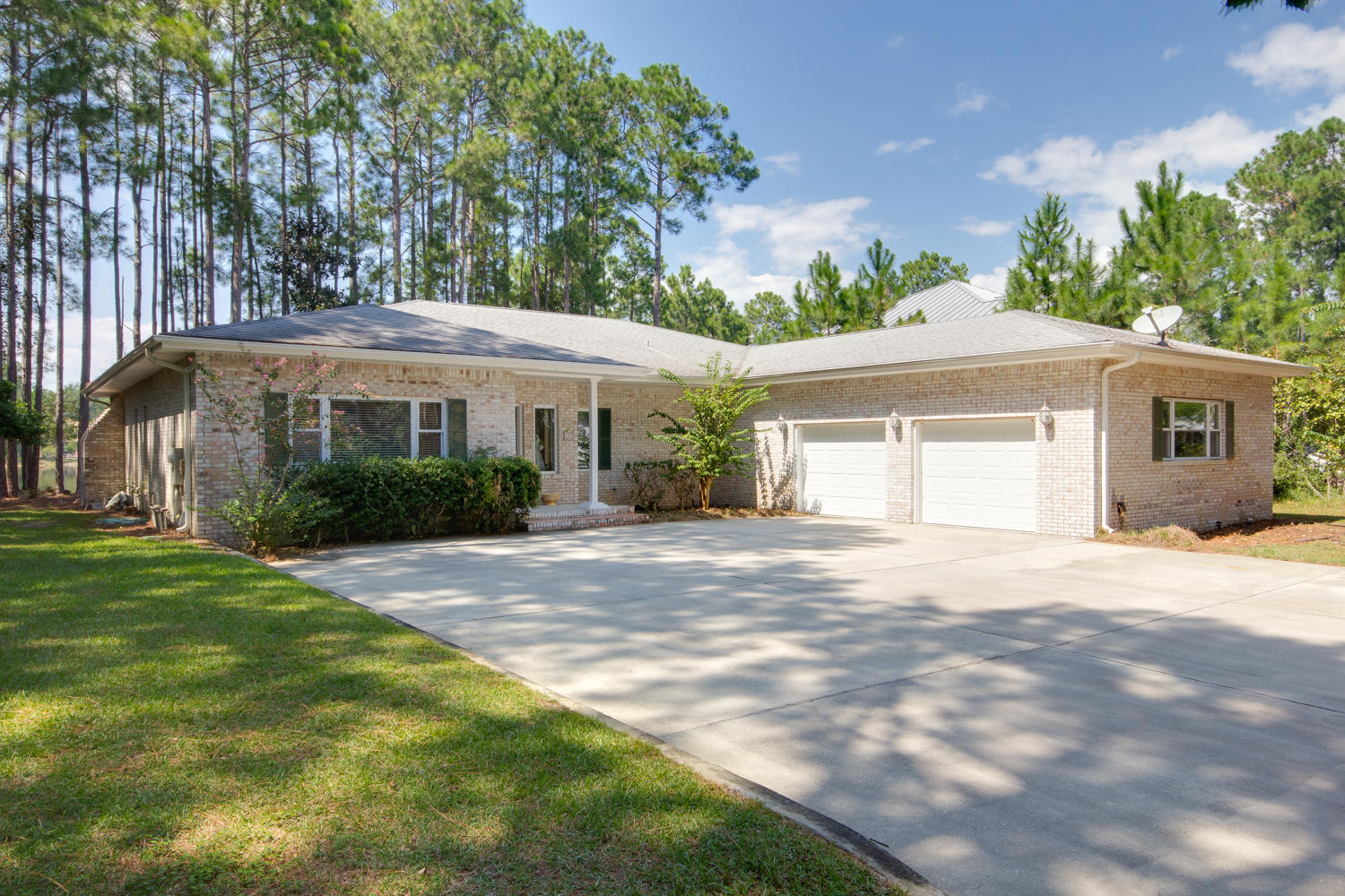 CANO ESTATES - Residential