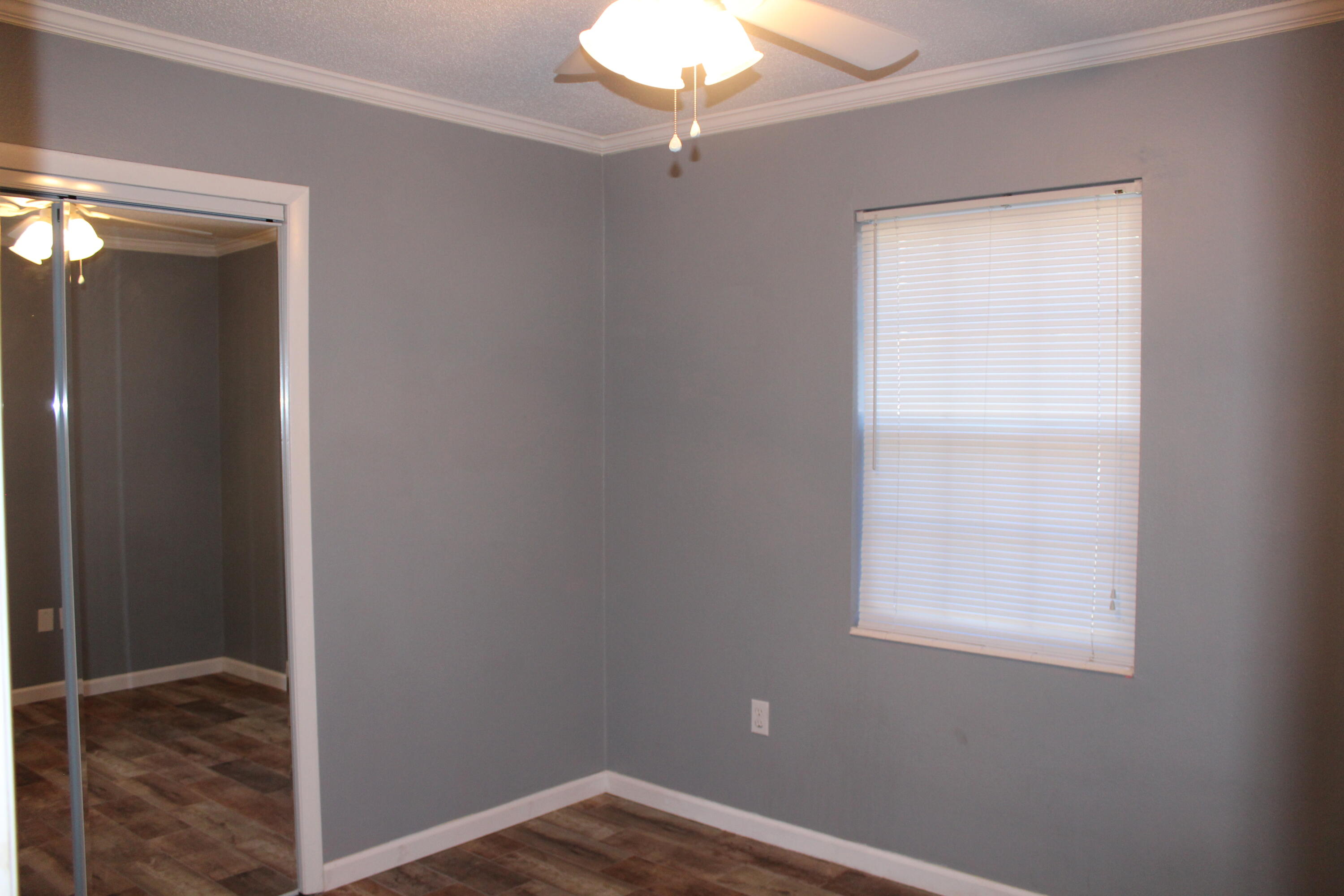 PINECREST HILLS - Residential