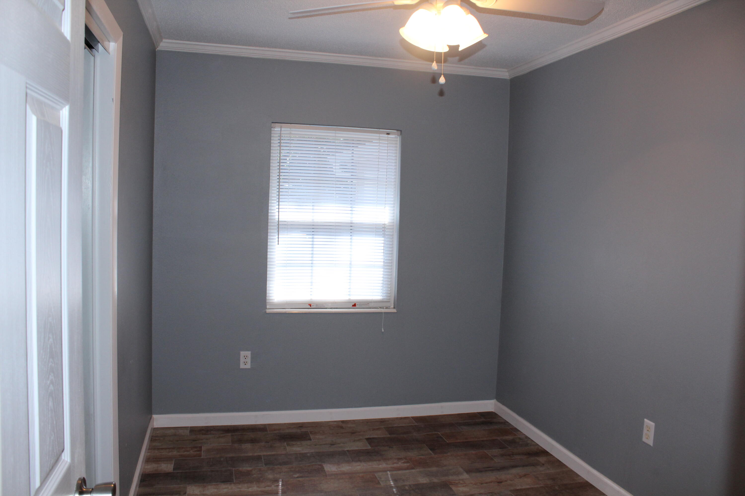 PINECREST HILLS - Residential