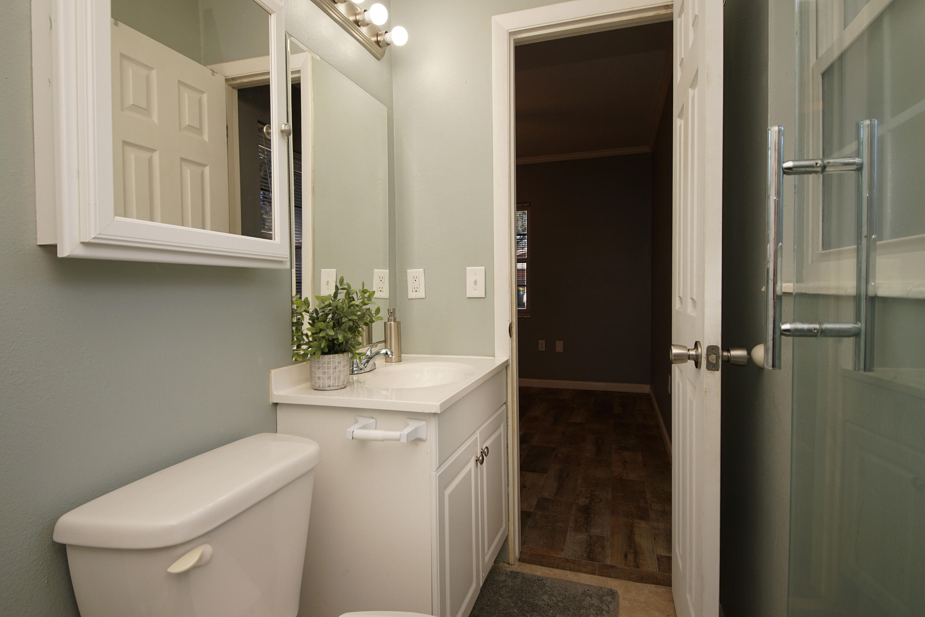 PINECREST HILLS - Residential